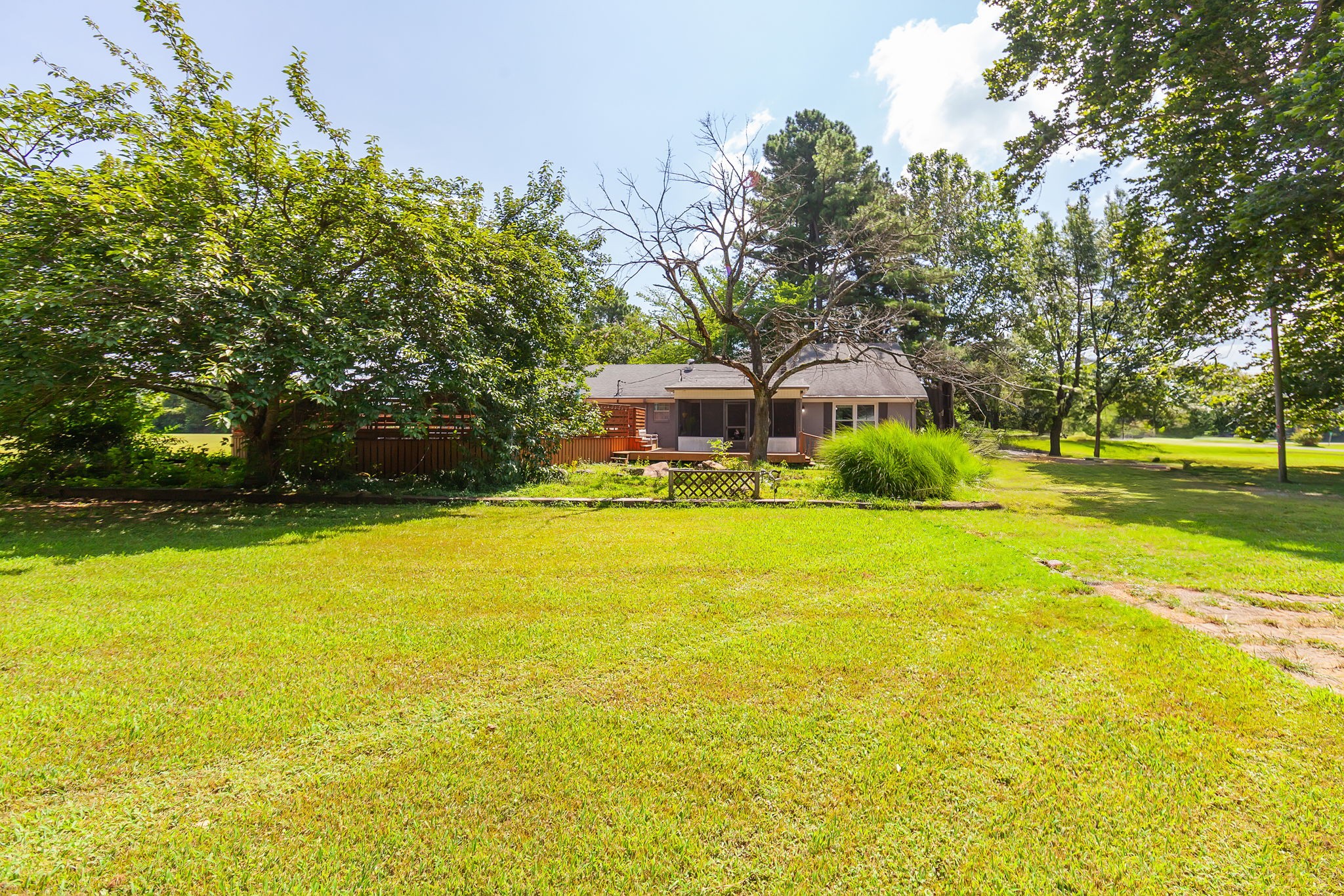 688 Spring Creek Law Rd Property Photo 4