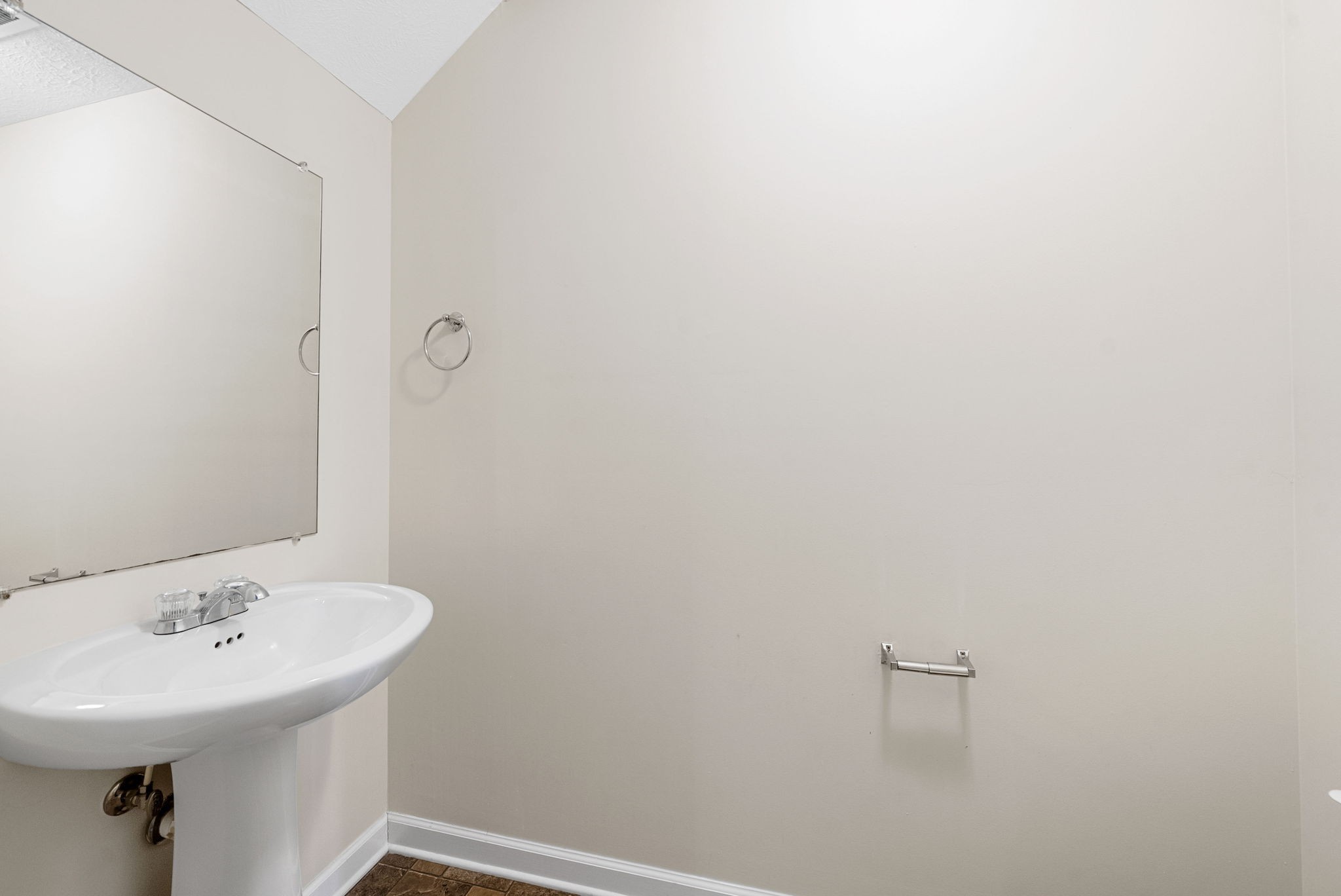 770 Needmore Road Property Photo 10