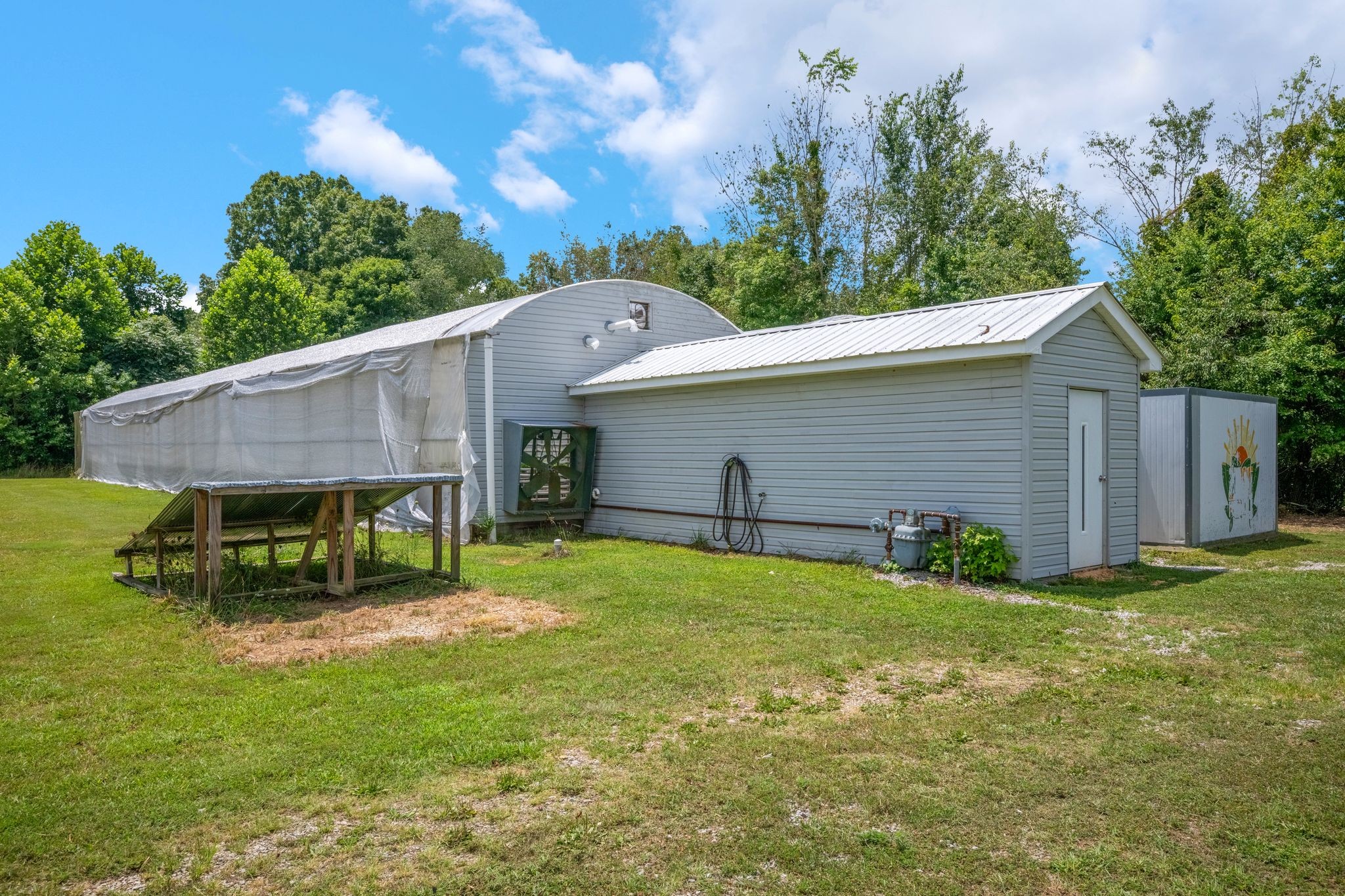 1201 Eno Rd Property Photo 3