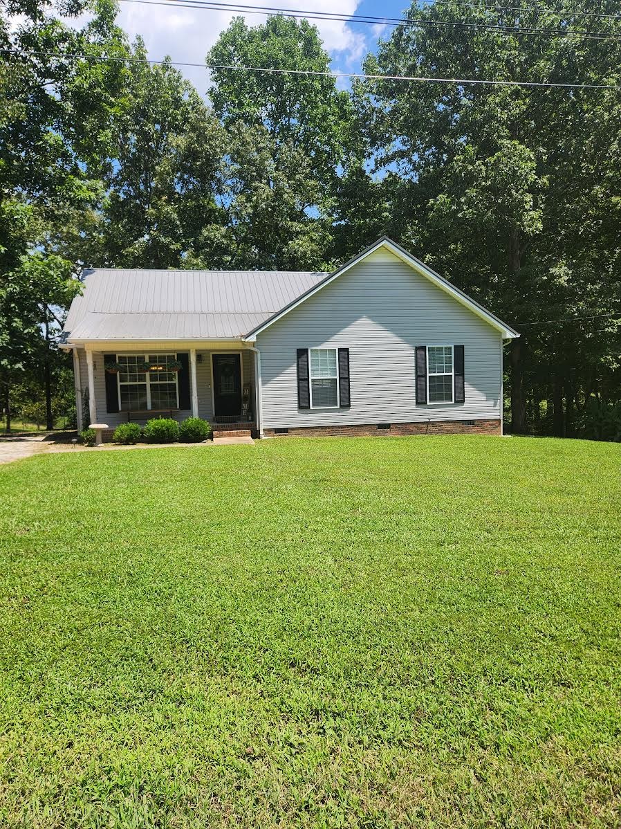 36 White Oak Dr Property Photo 1