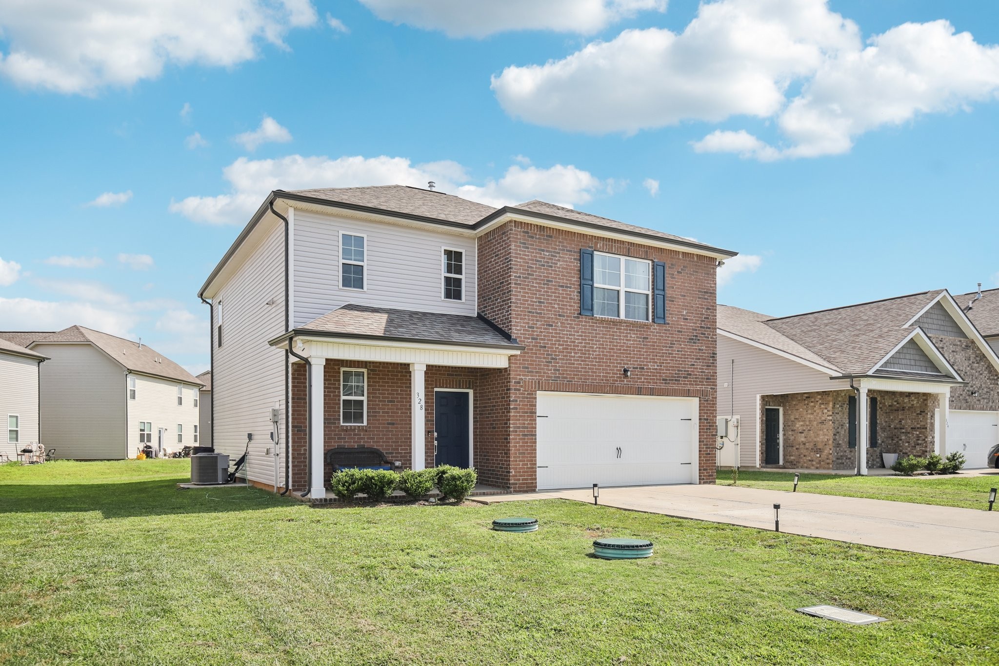 328 Canonbury Way Property Photo 2