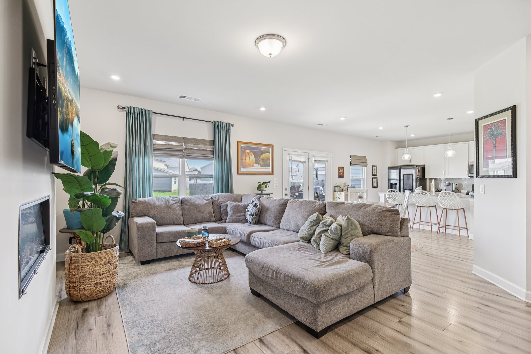 328 Canonbury Way Property Photo 14