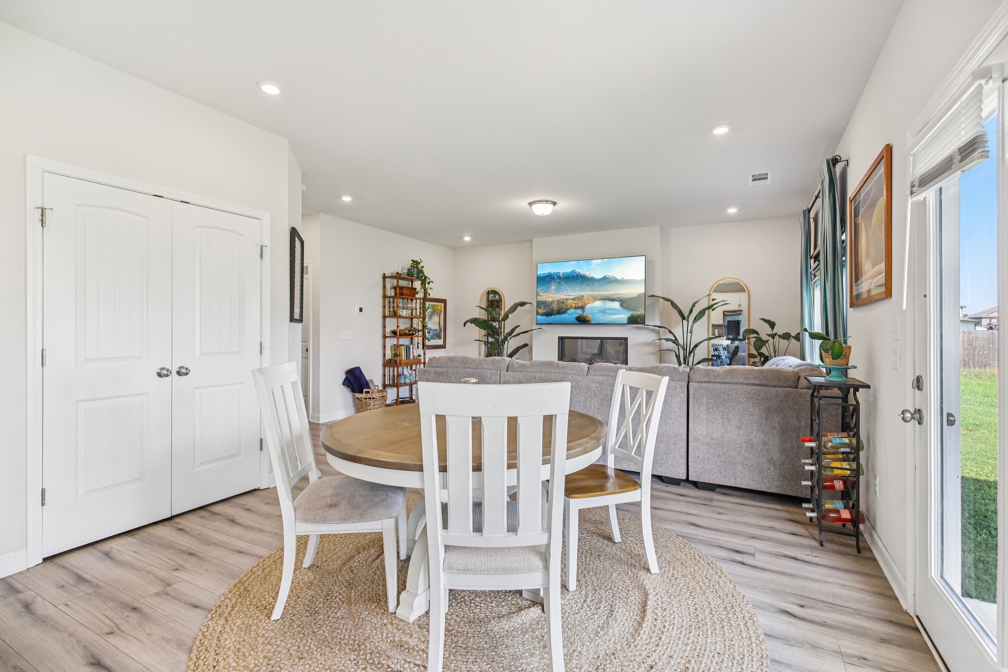 328 Canonbury Way Property Photo 17