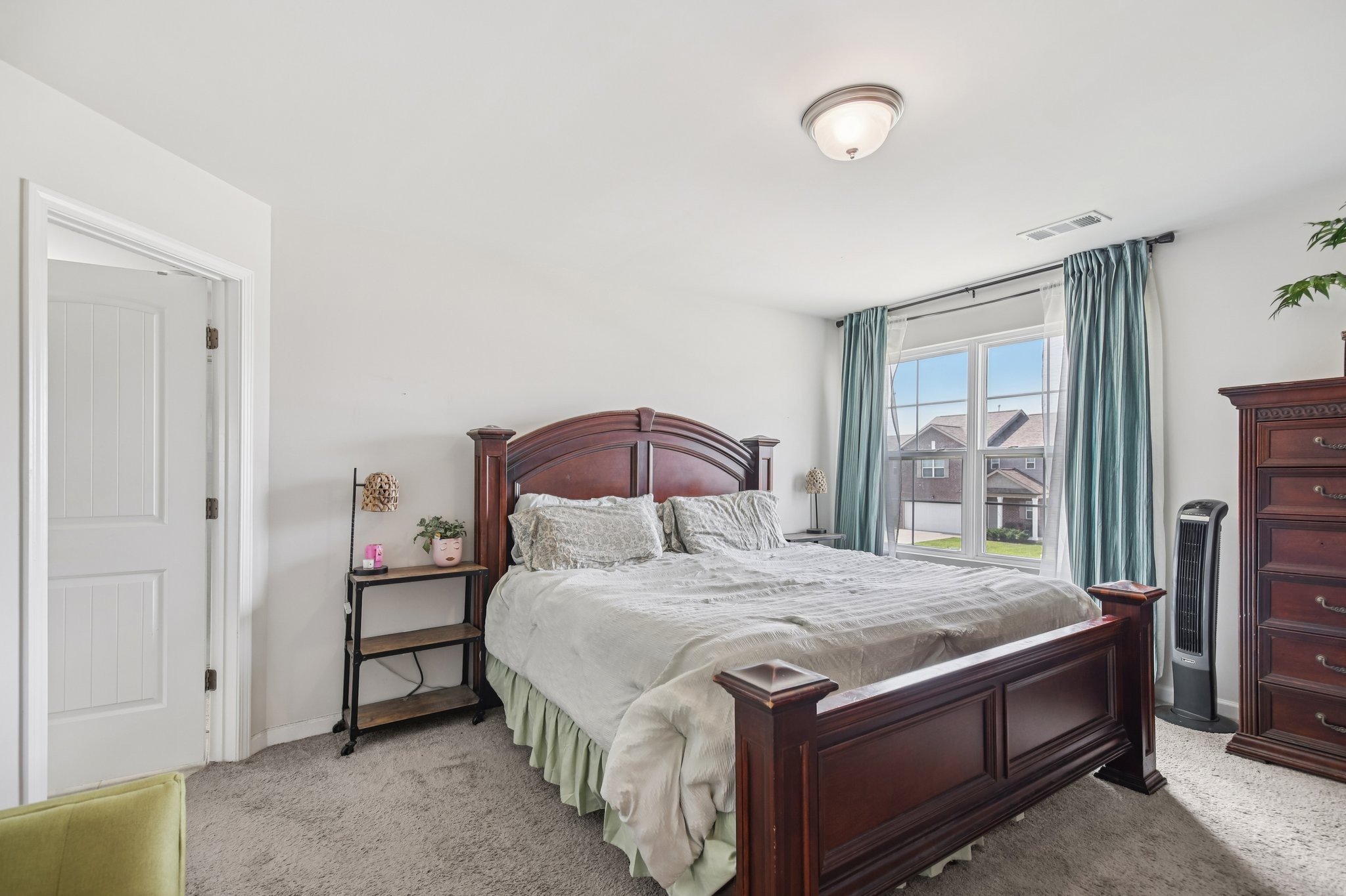 328 Canonbury Way Property Photo 31