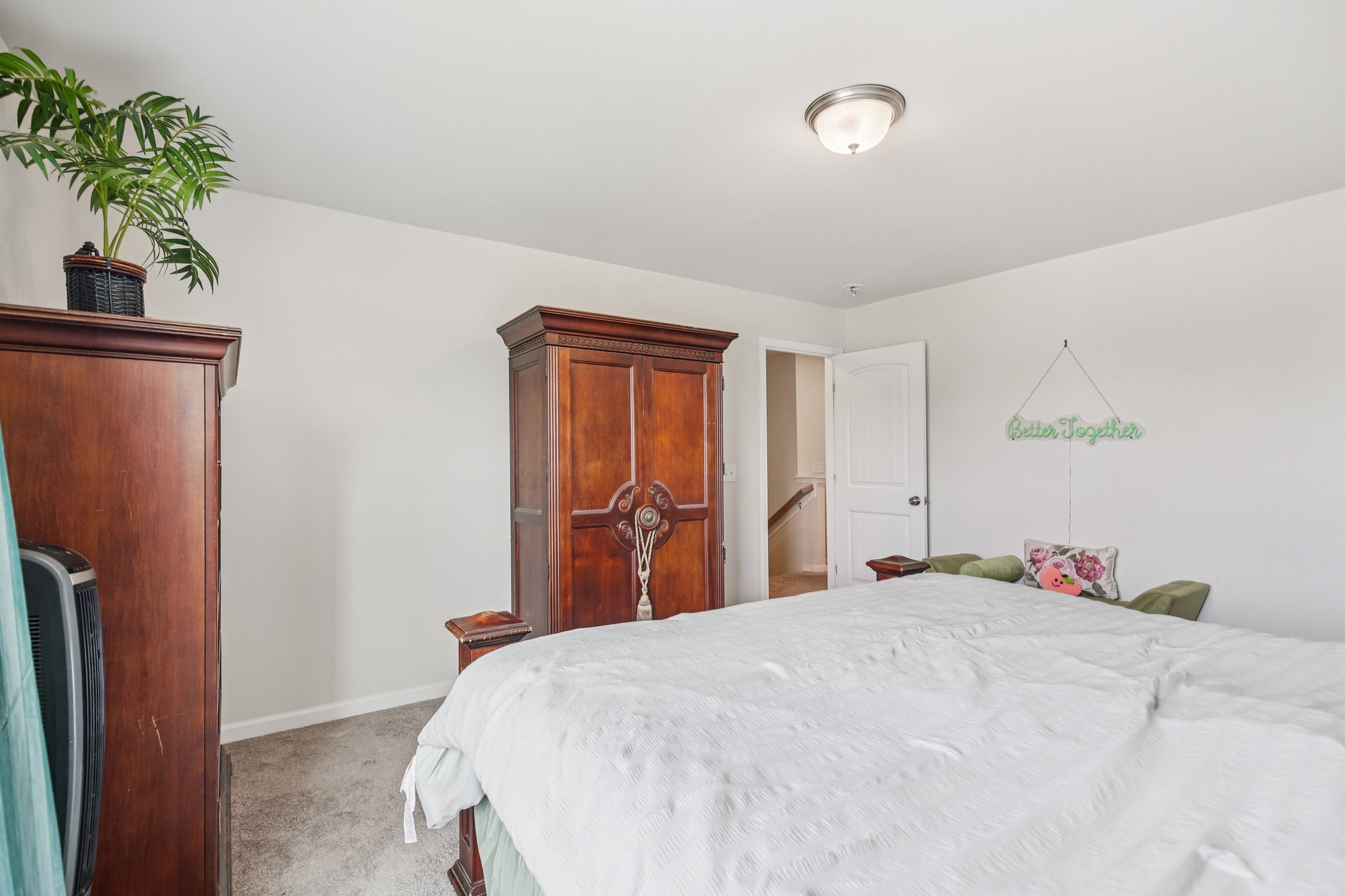 328 Canonbury Way Property Photo 33