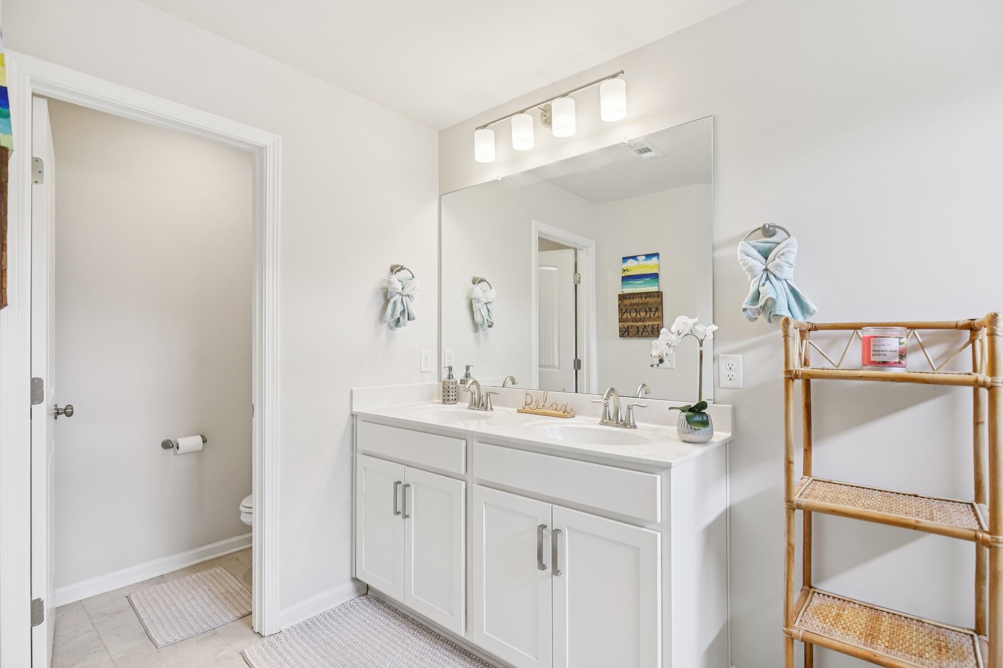 328 Canonbury Way Property Photo 35