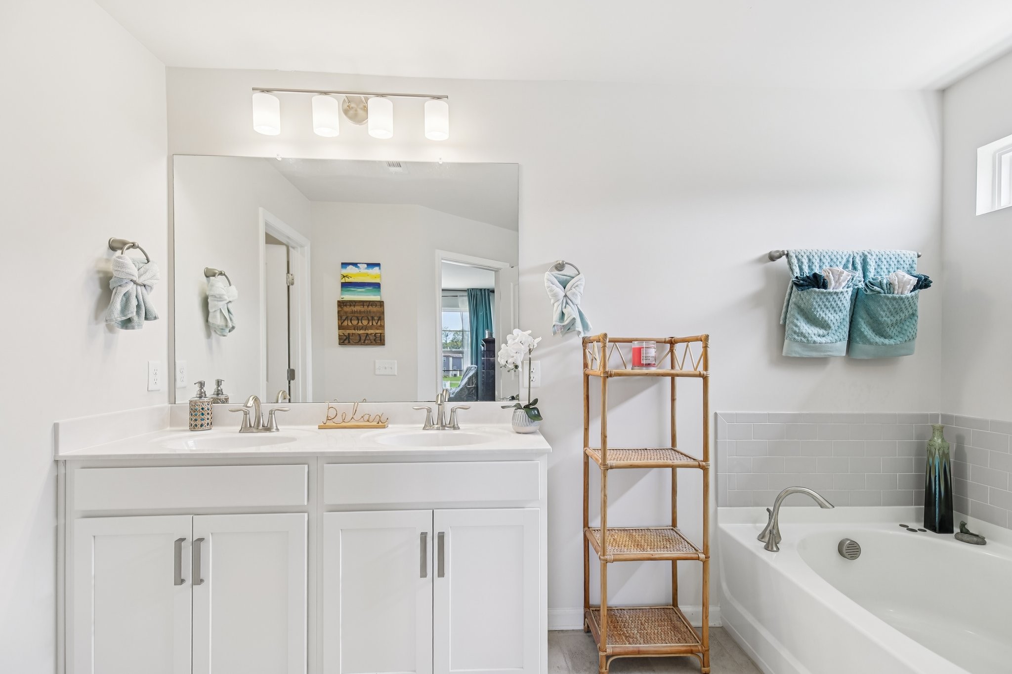 328 Canonbury Way Property Photo 38