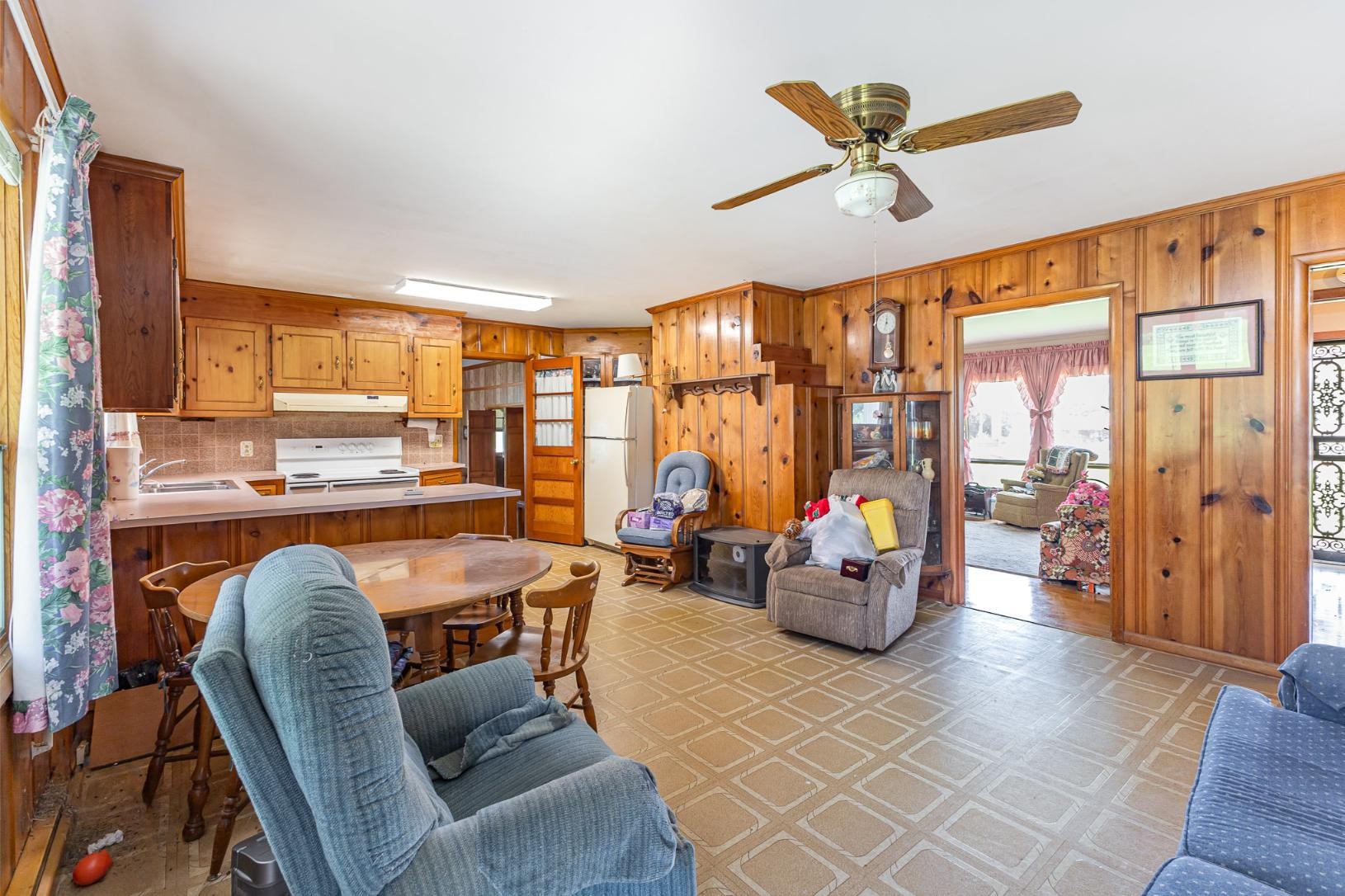 1409 Nashville Hwy Property Photo 8