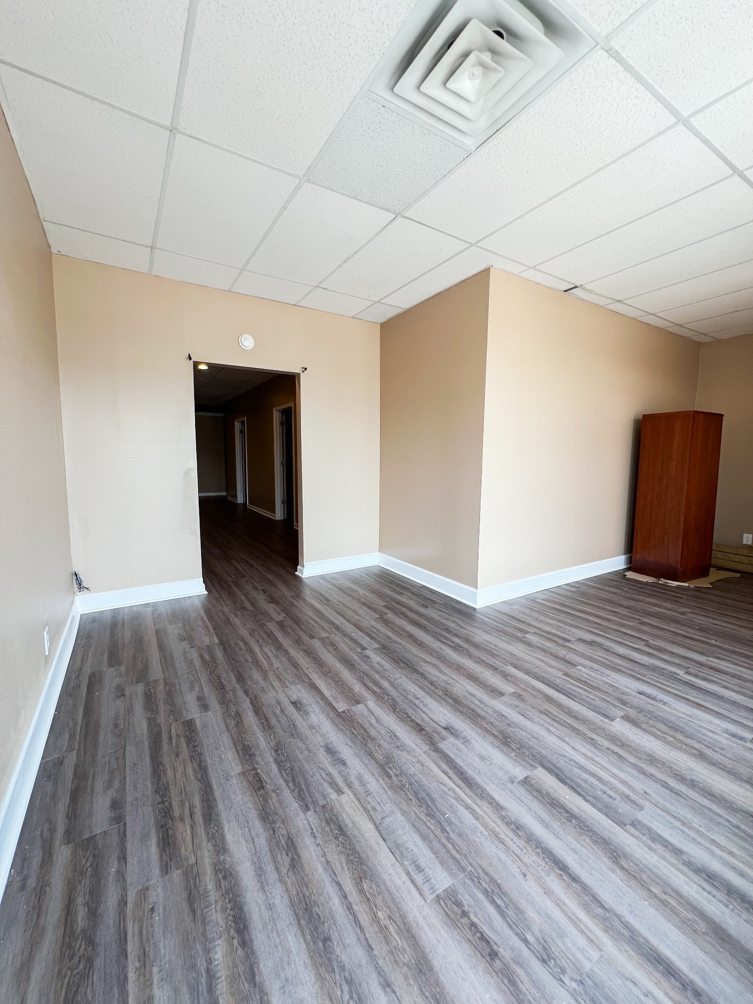 1191 Fort Campbell Blvd Property Photo 1