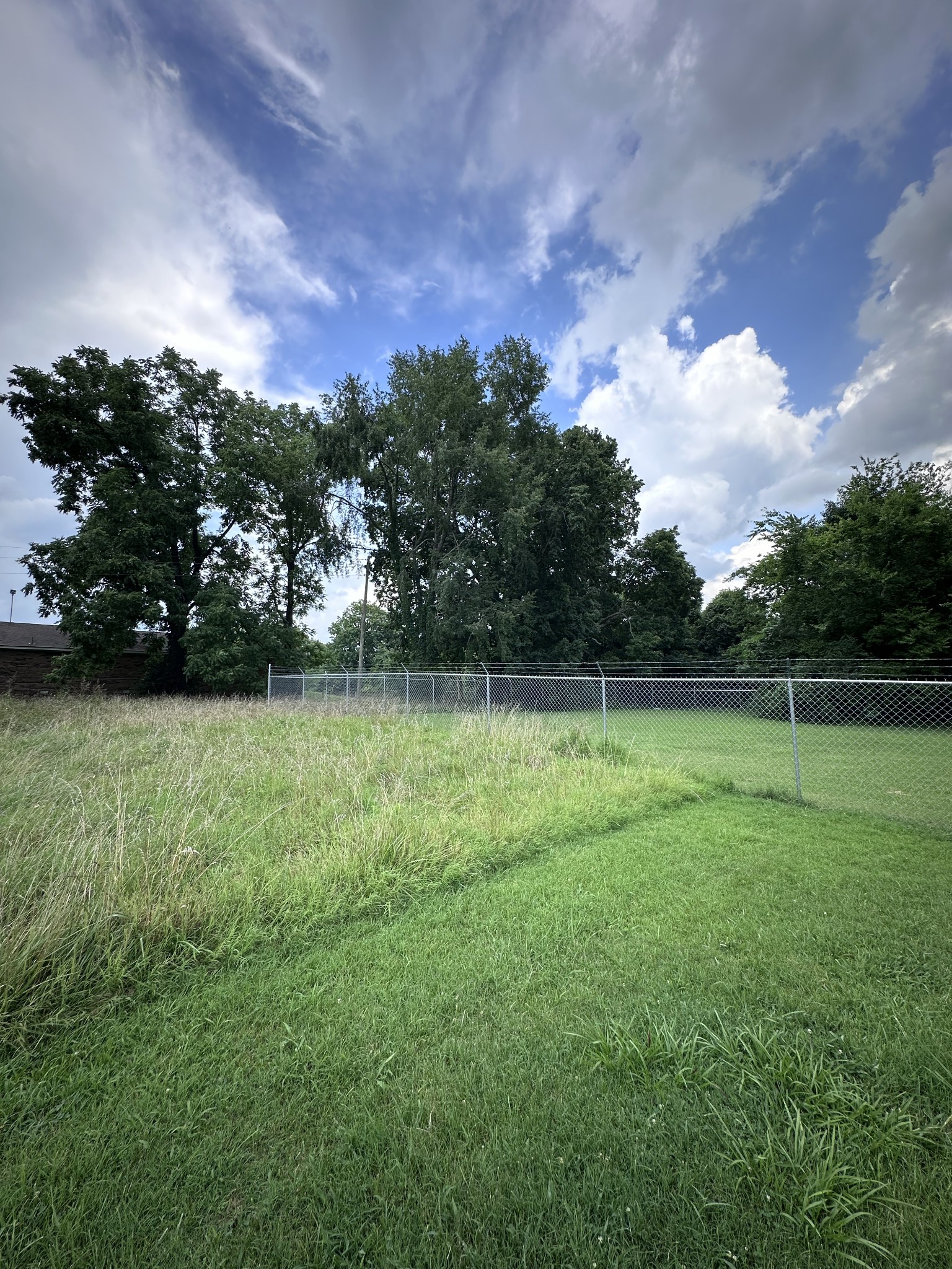 2255 Fort Campbell Blvd Property Photo 10
