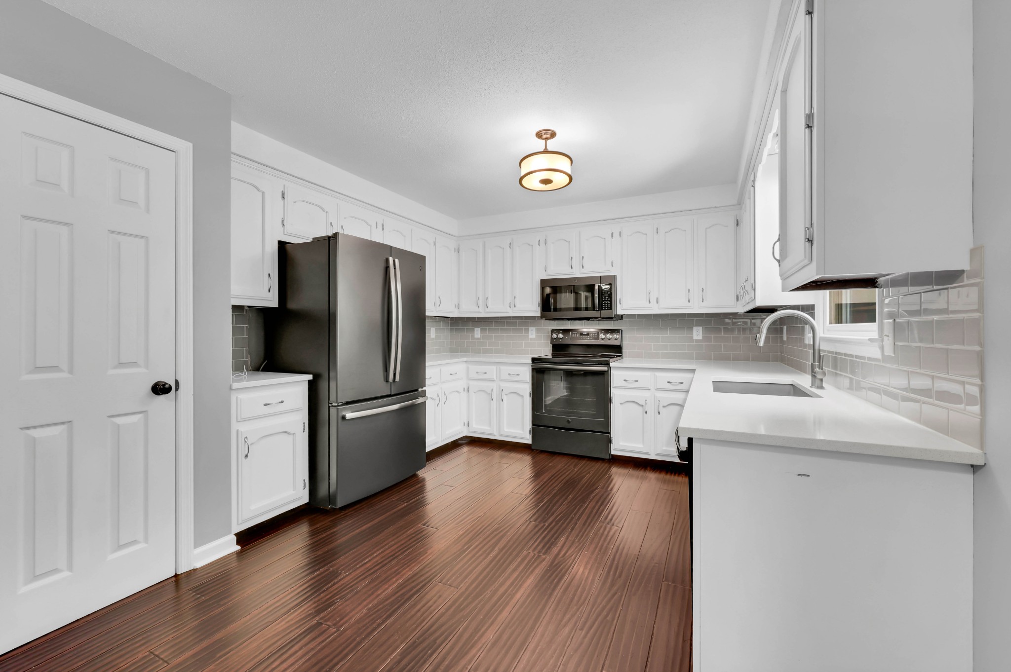 2170 New England Place Property Photo 10
