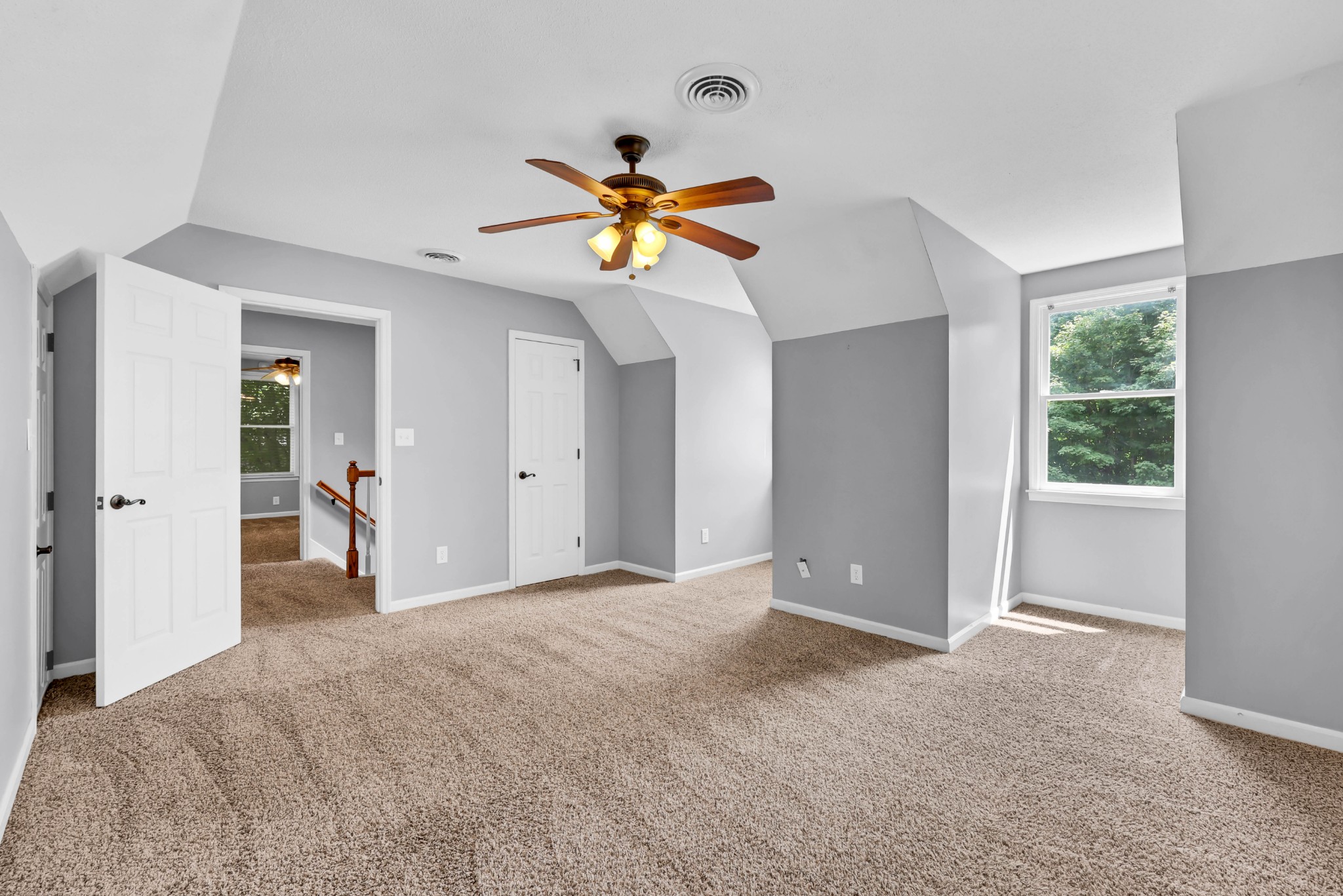 2170 New England Place Property Photo 20