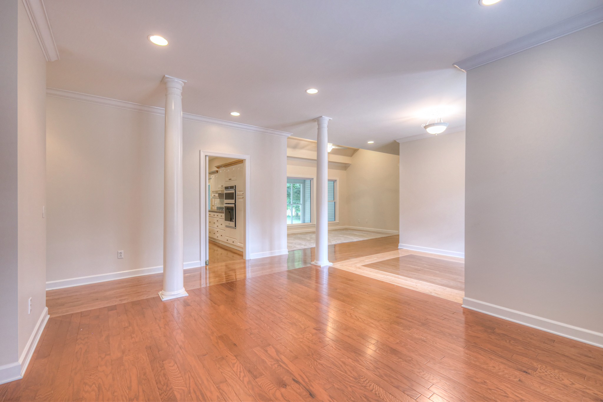 604 Georgian Way Property Photo 10