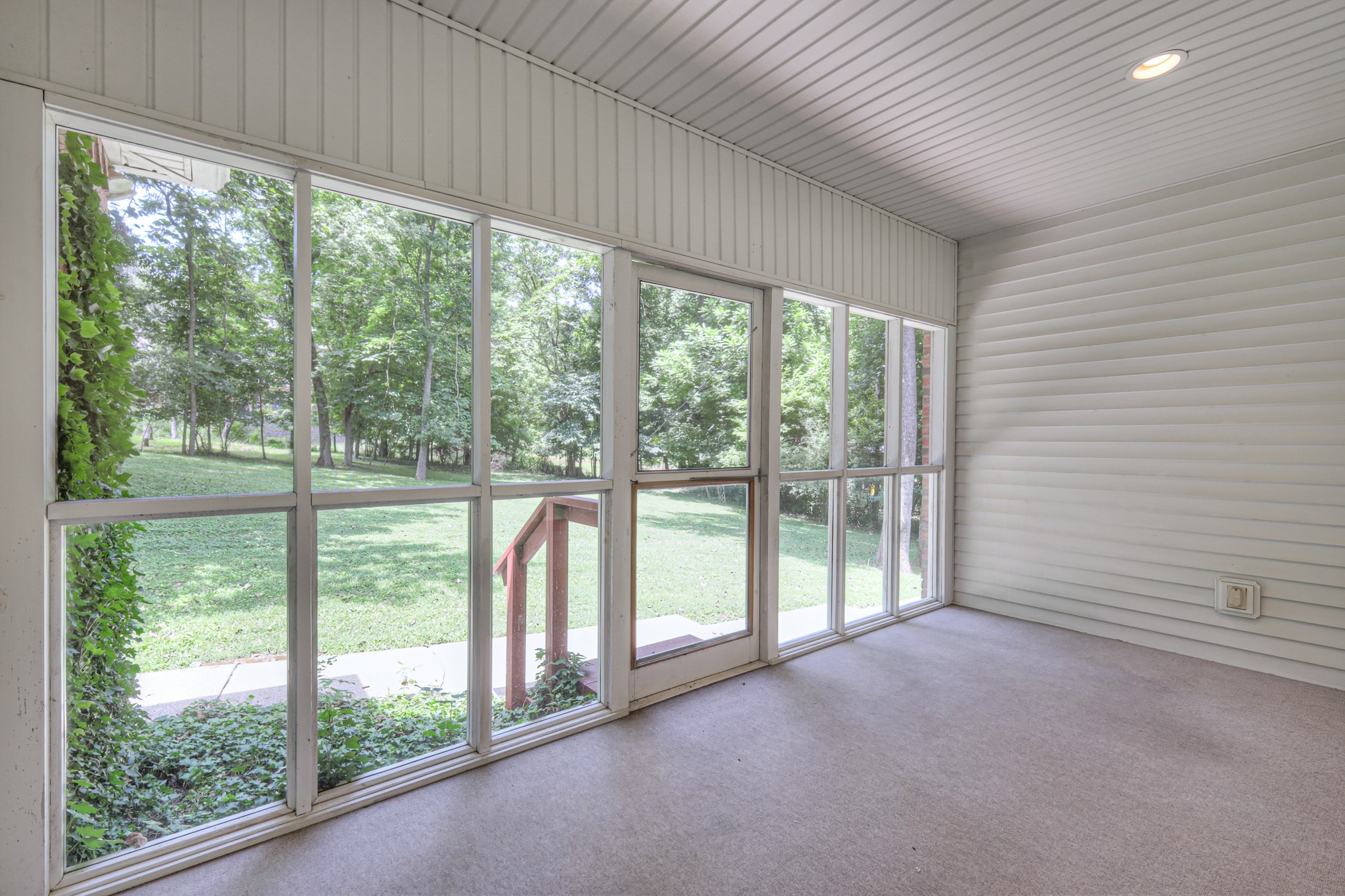 604 Georgian Way Property Photo 33