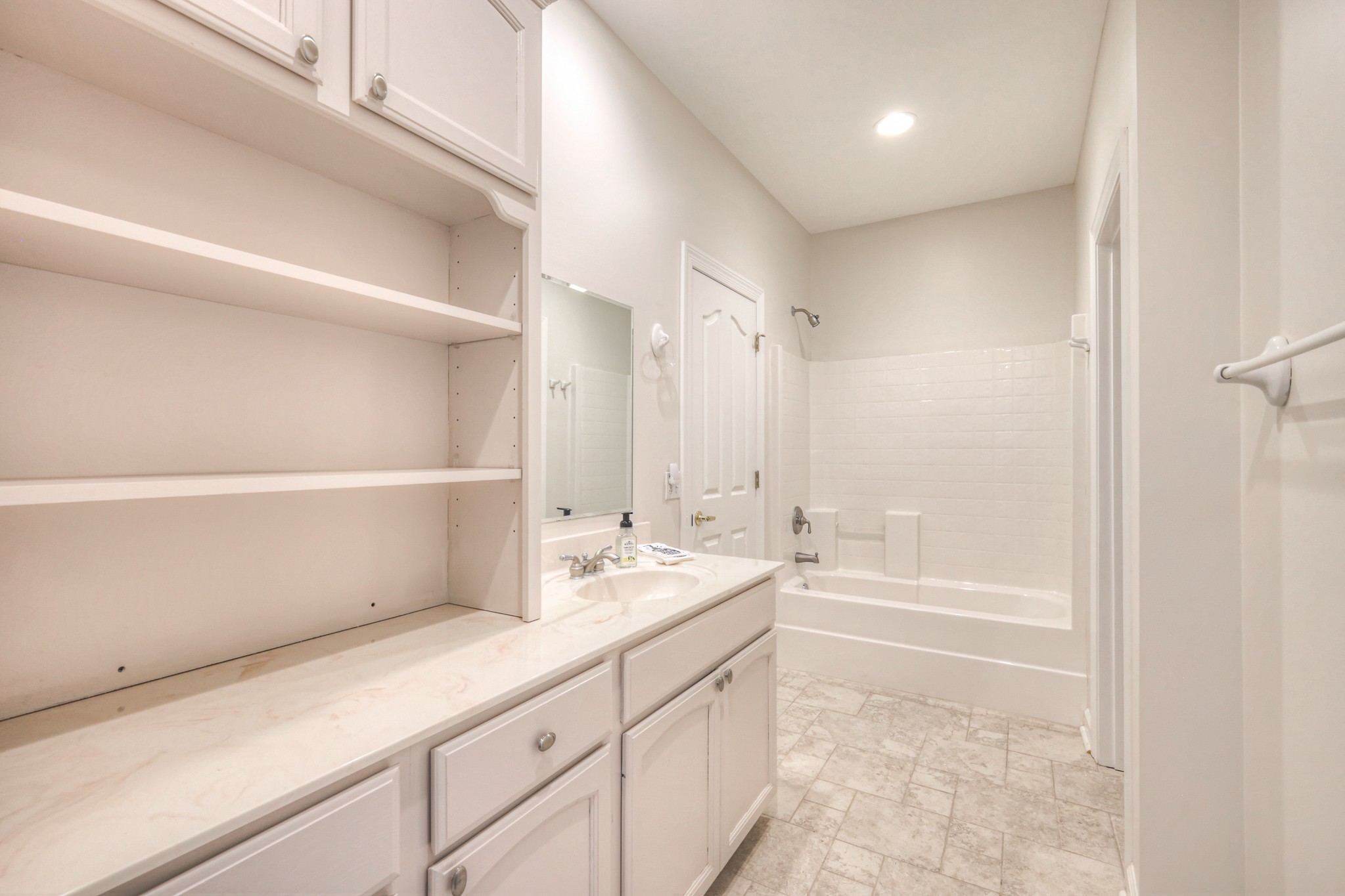 604 Georgian Way Property Photo 37