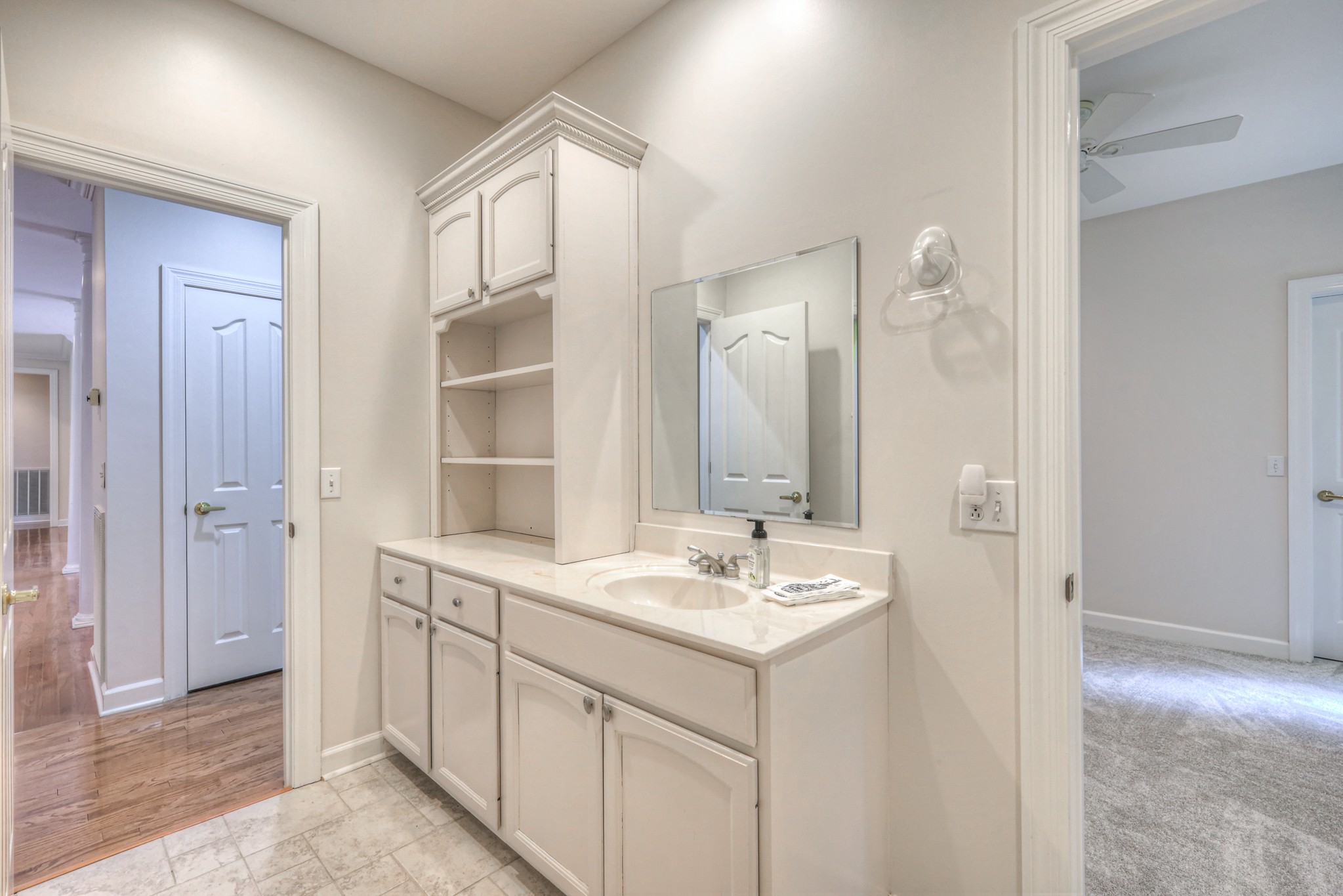 604 Georgian Way Property Photo 38