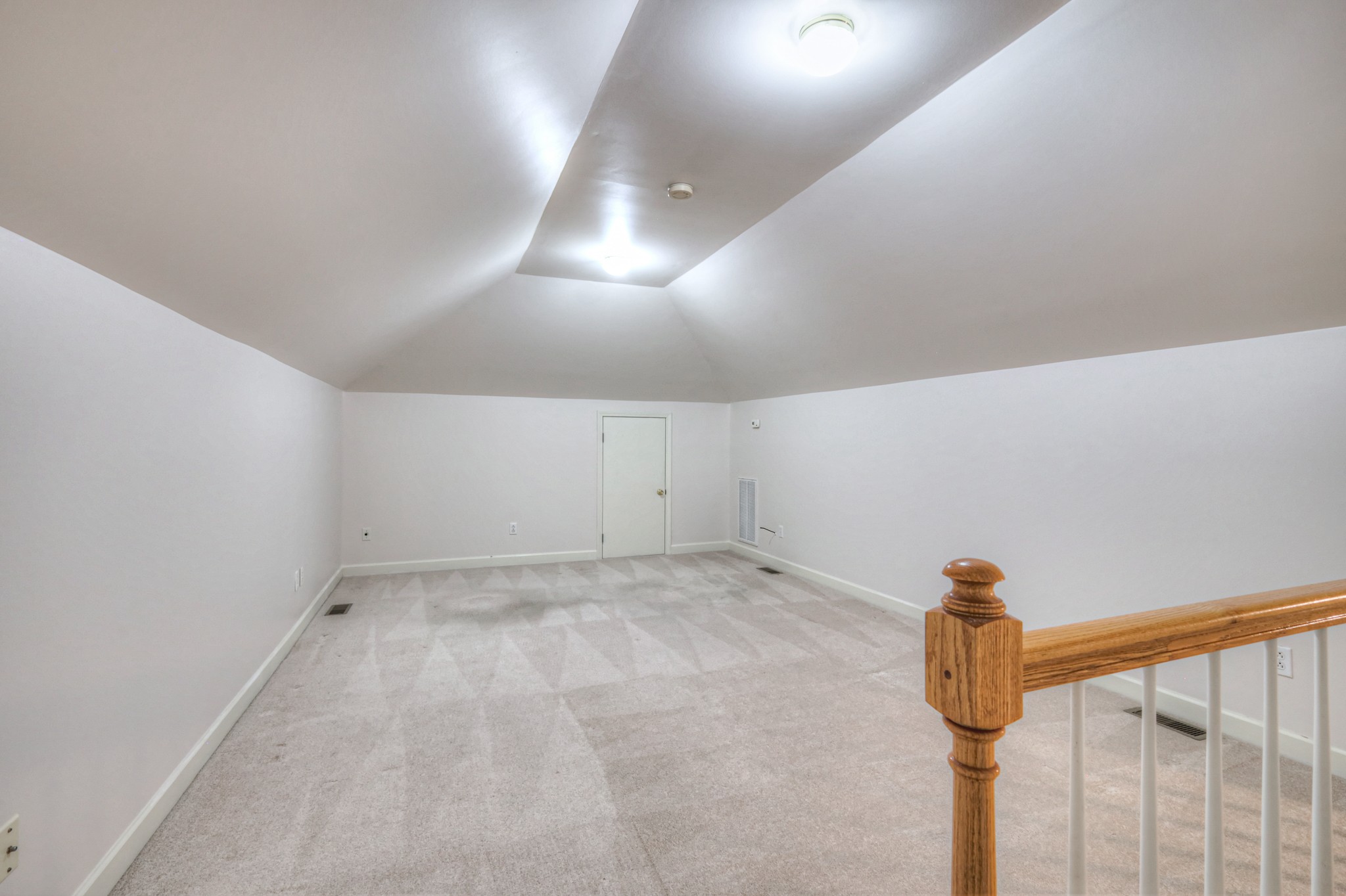 604 Georgian Way Property Photo 40