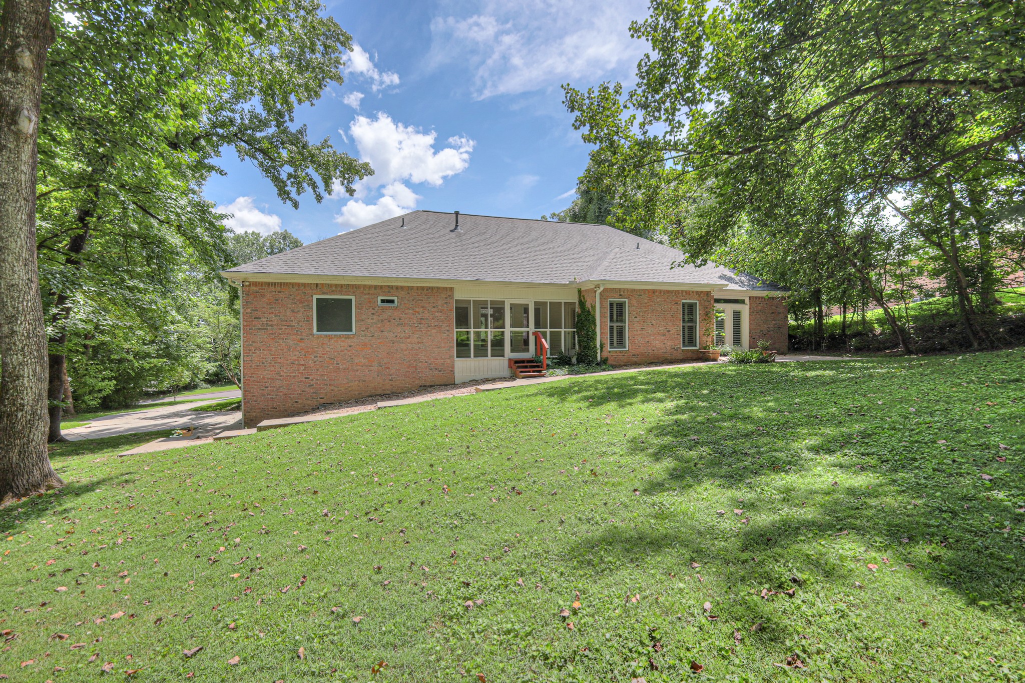604 Georgian Way Property Photo 56