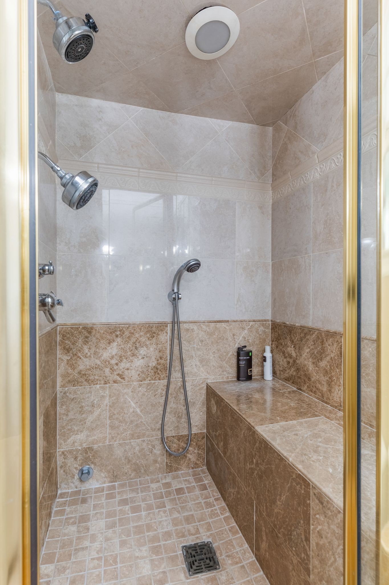 207 Kennett Rd Property Photo 41