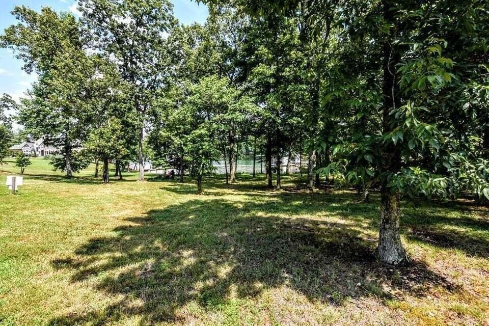 438 Lake Harbor Drive Property Photo 13