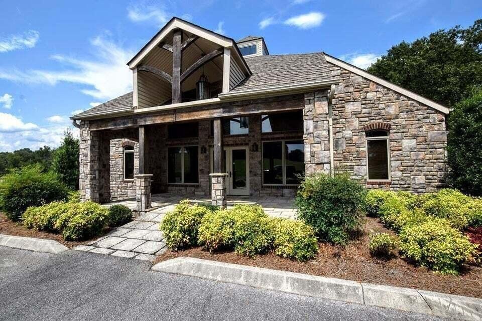 438 Lake Harbor Drive Property Photo 20