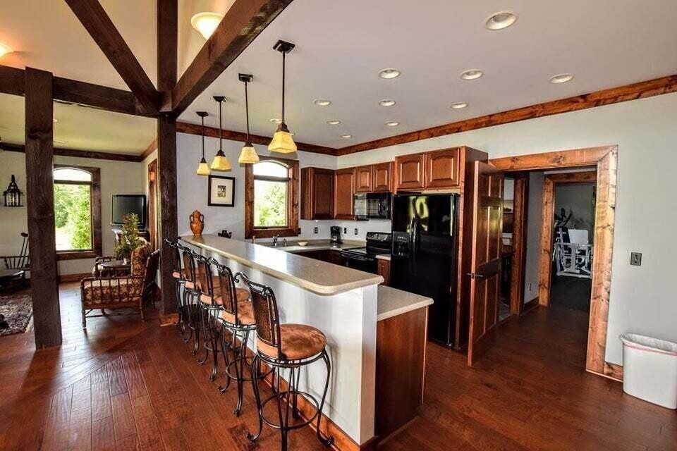 438 Lake Harbor Drive Property Photo 22