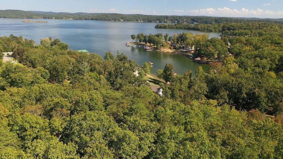 438 Lake Harbor Drive Property Photo 32