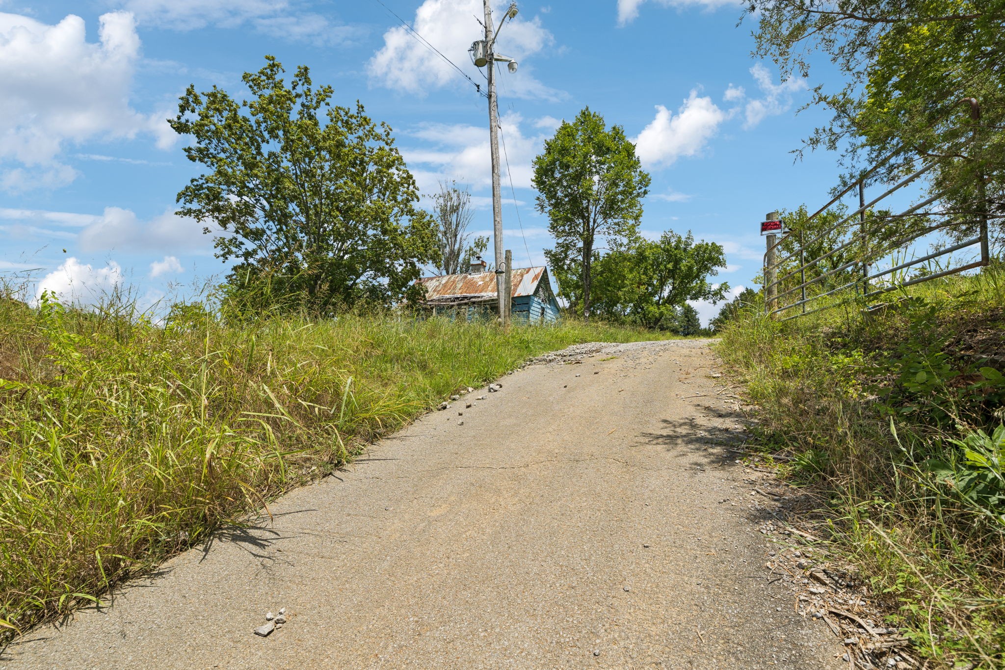 7665 Shelbyville Pike Property Photo 4