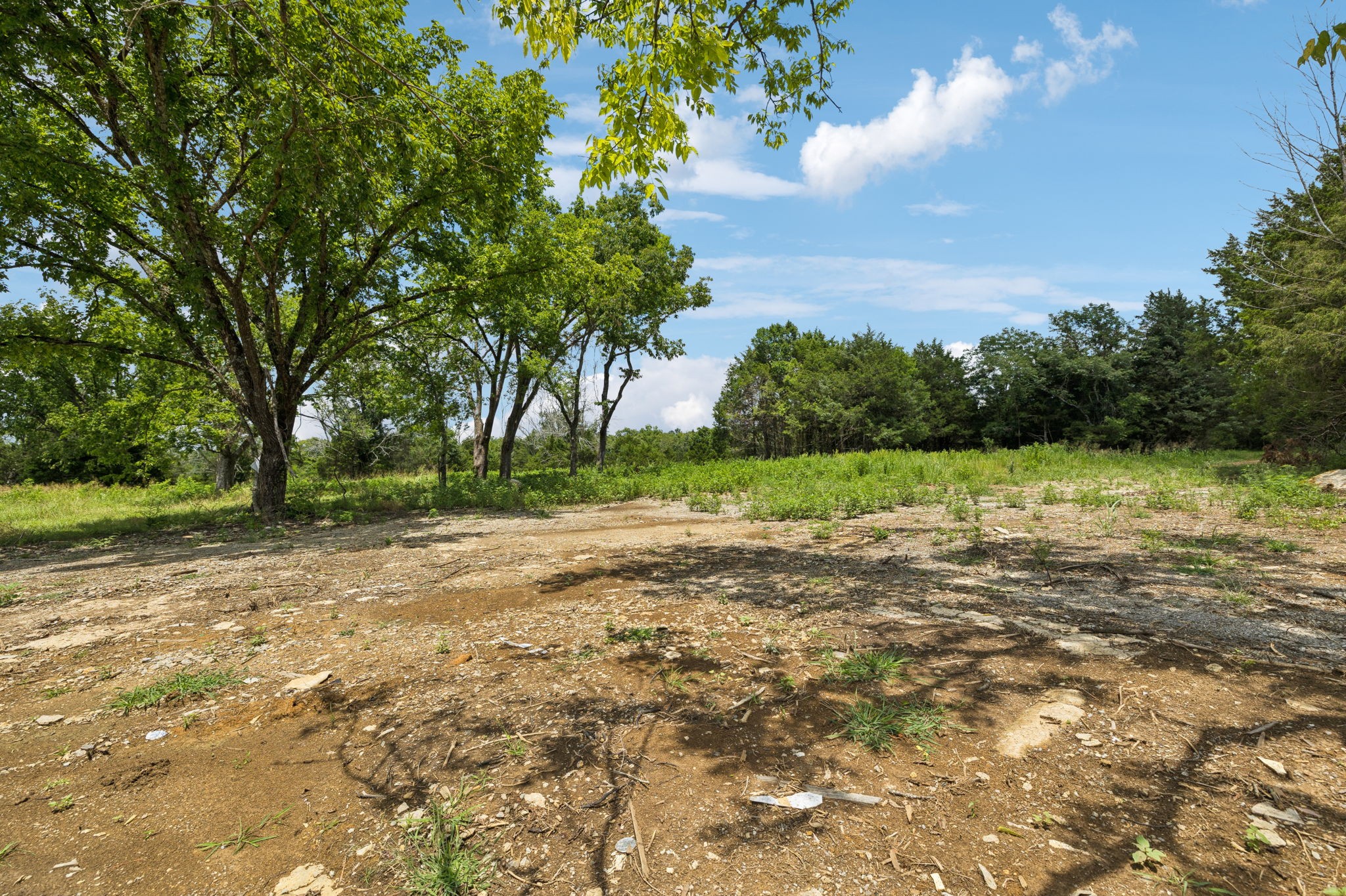 7665 Shelbyville Pike Property Photo 8