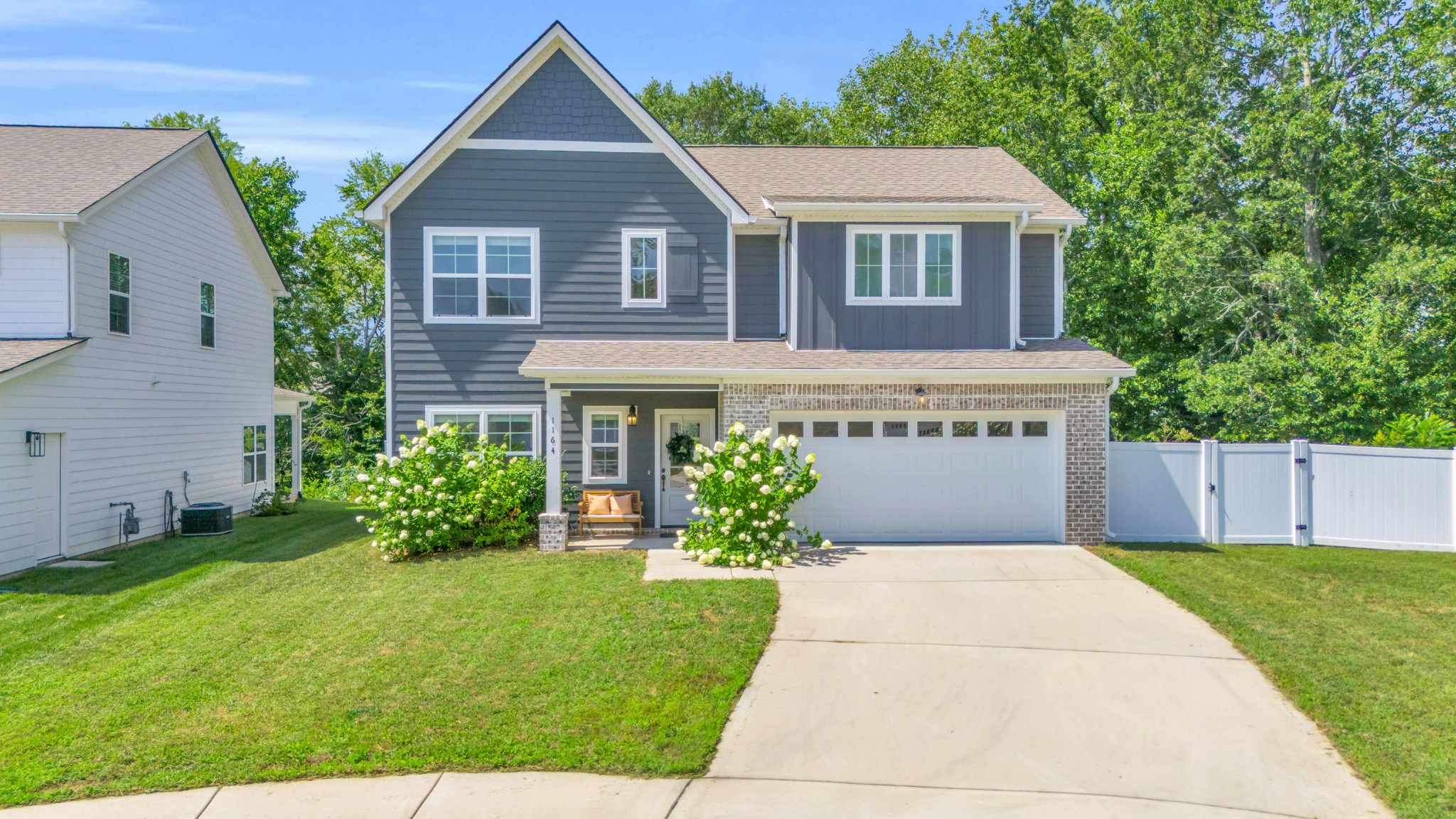 1164 Majors Way Property Photo 1