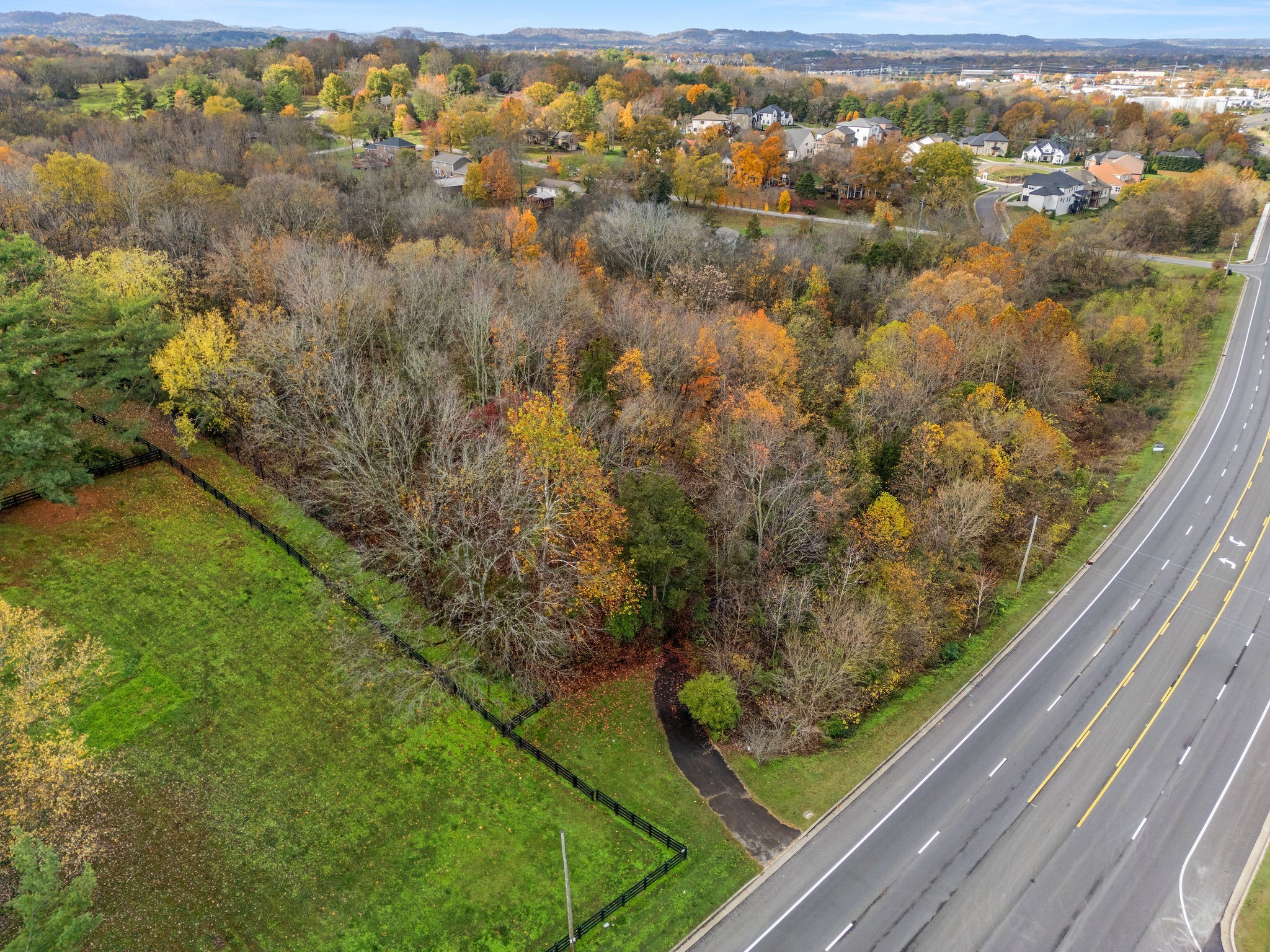 4087 Murfreesboro Rd, W Property Photo 7