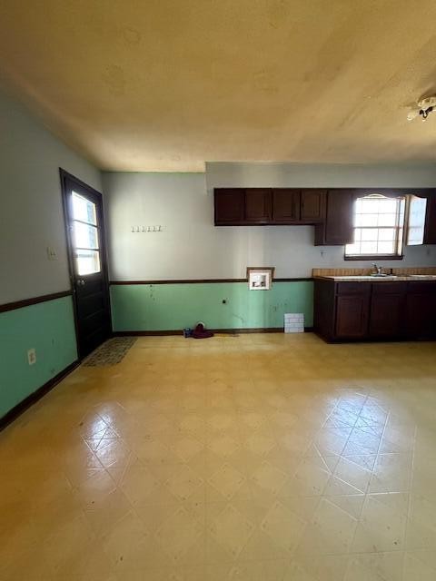 953 Durham Loop Property Photo 4