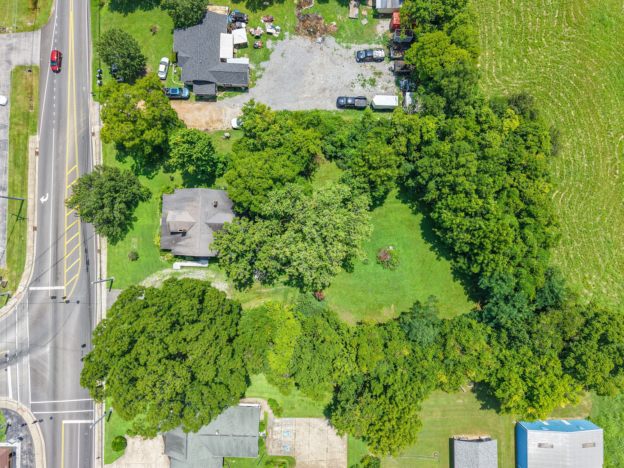 266 Old Nashville Hwy Property Photo 5