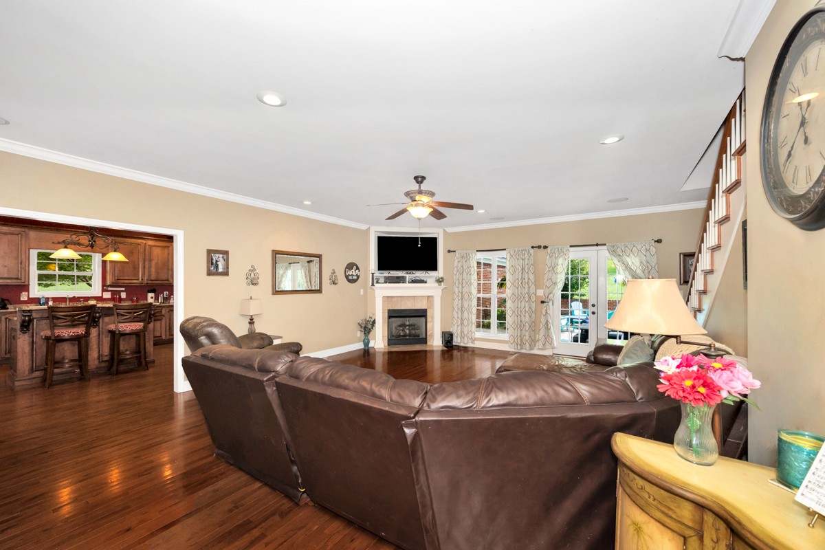 414 Davis Hill Rd Property Photo 9