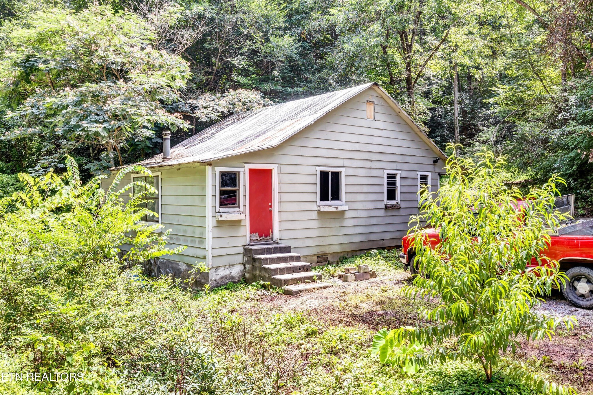 4138 Richardson Cove Rd Property Photo 1