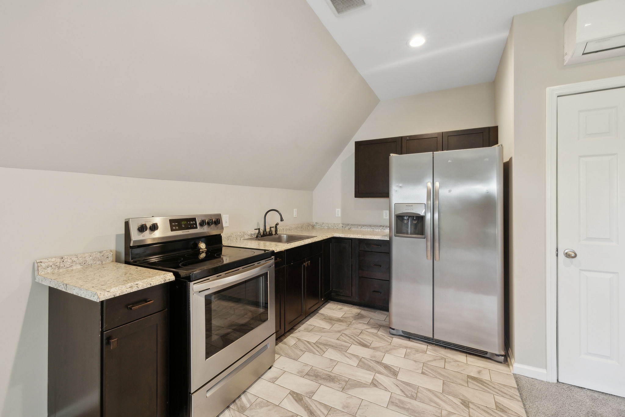 4420 Thoroughbred Ln Property Photo 22