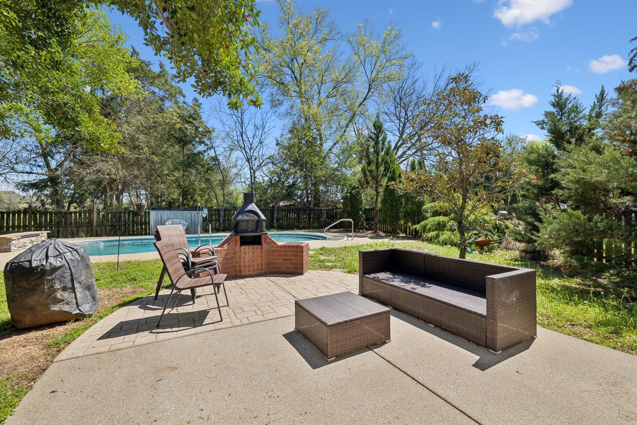 4420 Thoroughbred Ln Property Photo 25