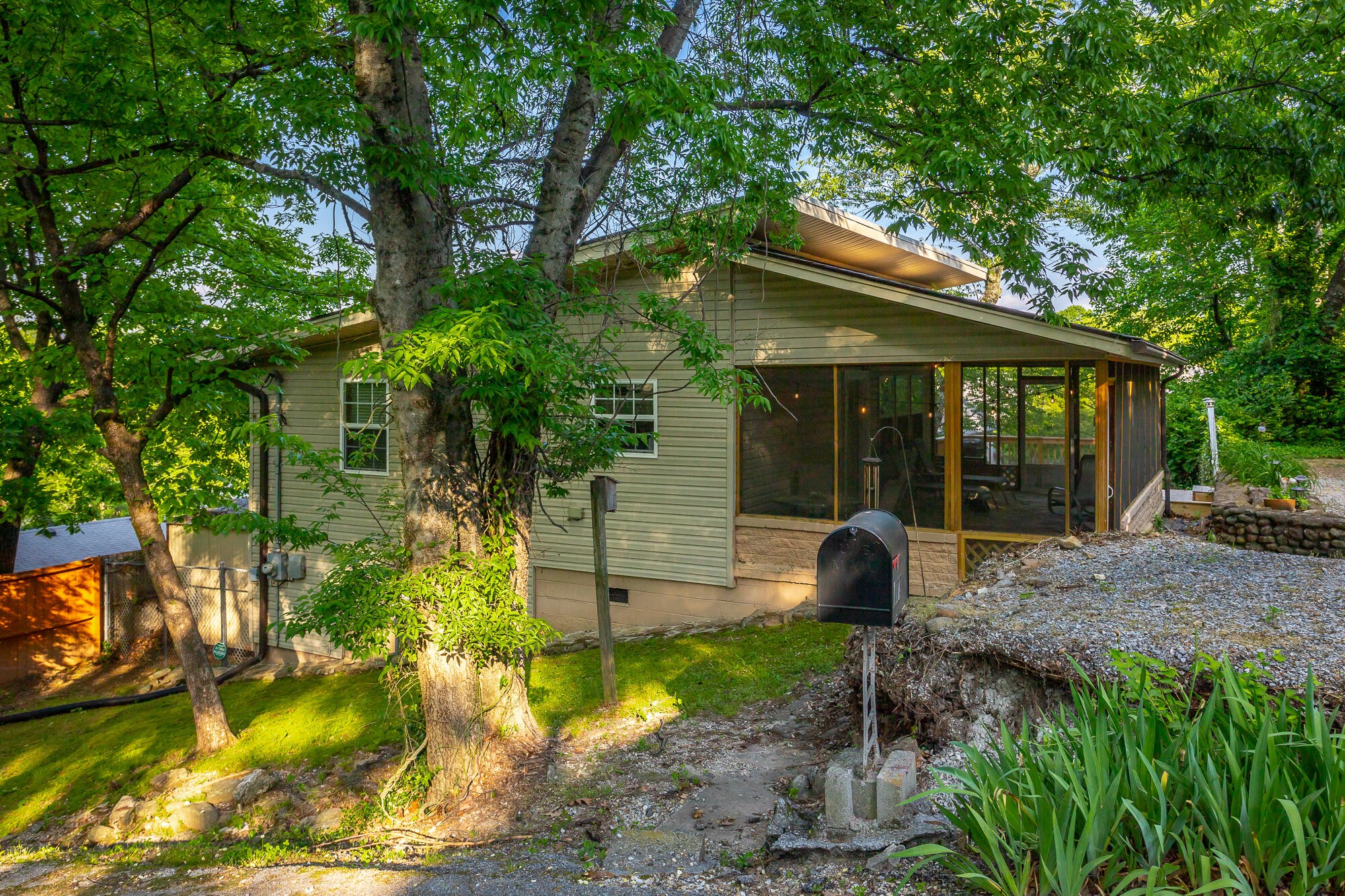 1108 Albany Street Property Photo 1