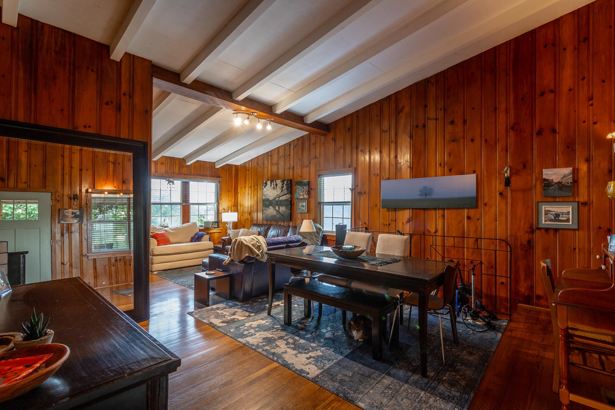 1108 Albany Street Property Photo 4