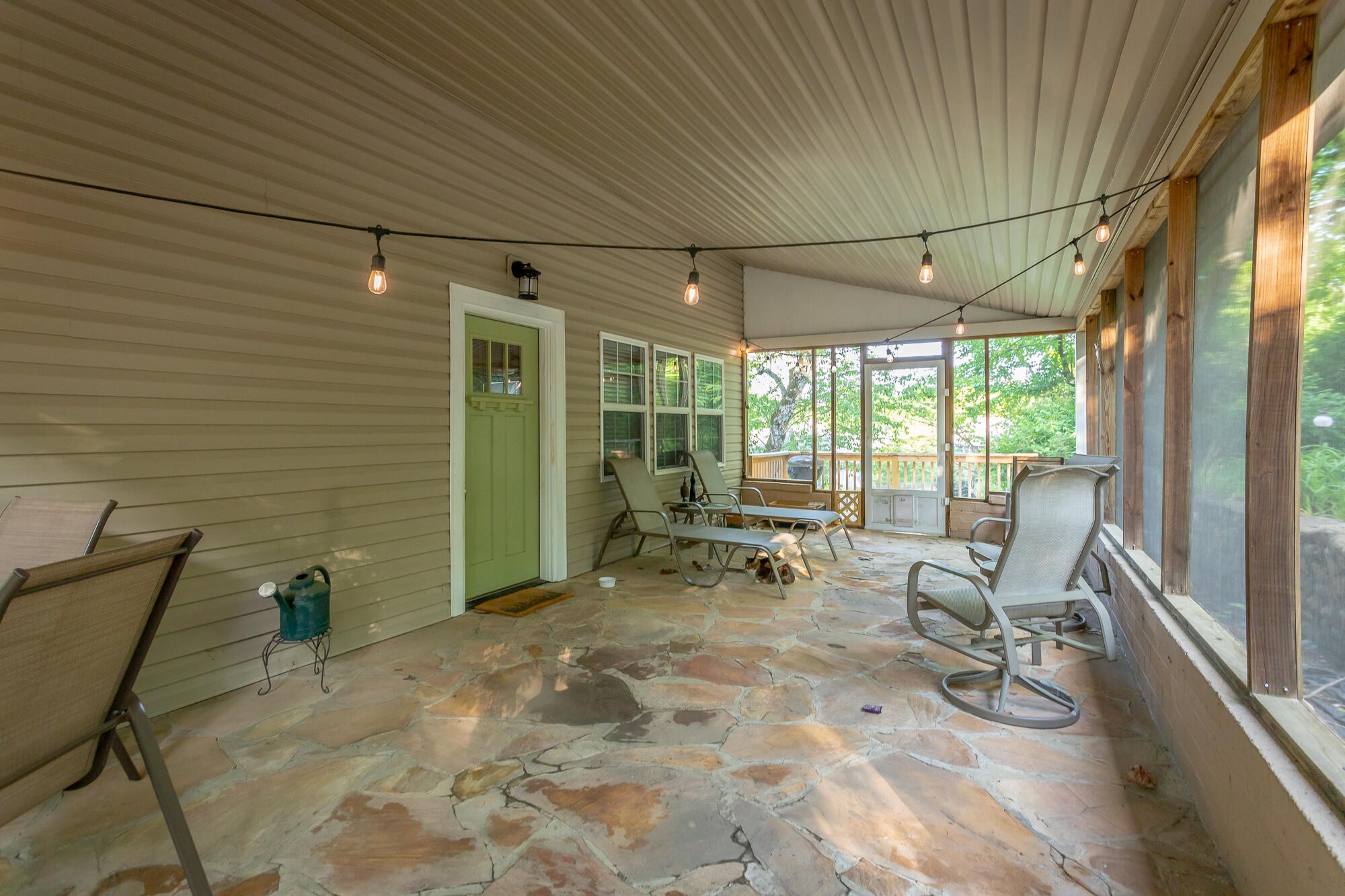 1108 Albany Street Property Photo 18