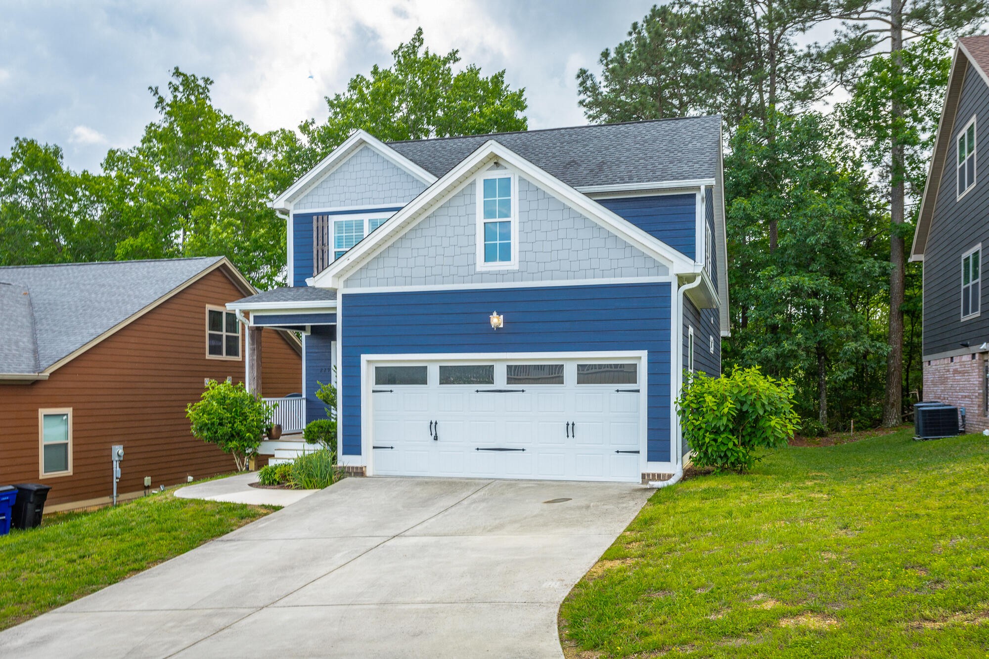 229 Courtland Crest Drive, Sw Property Photo 3