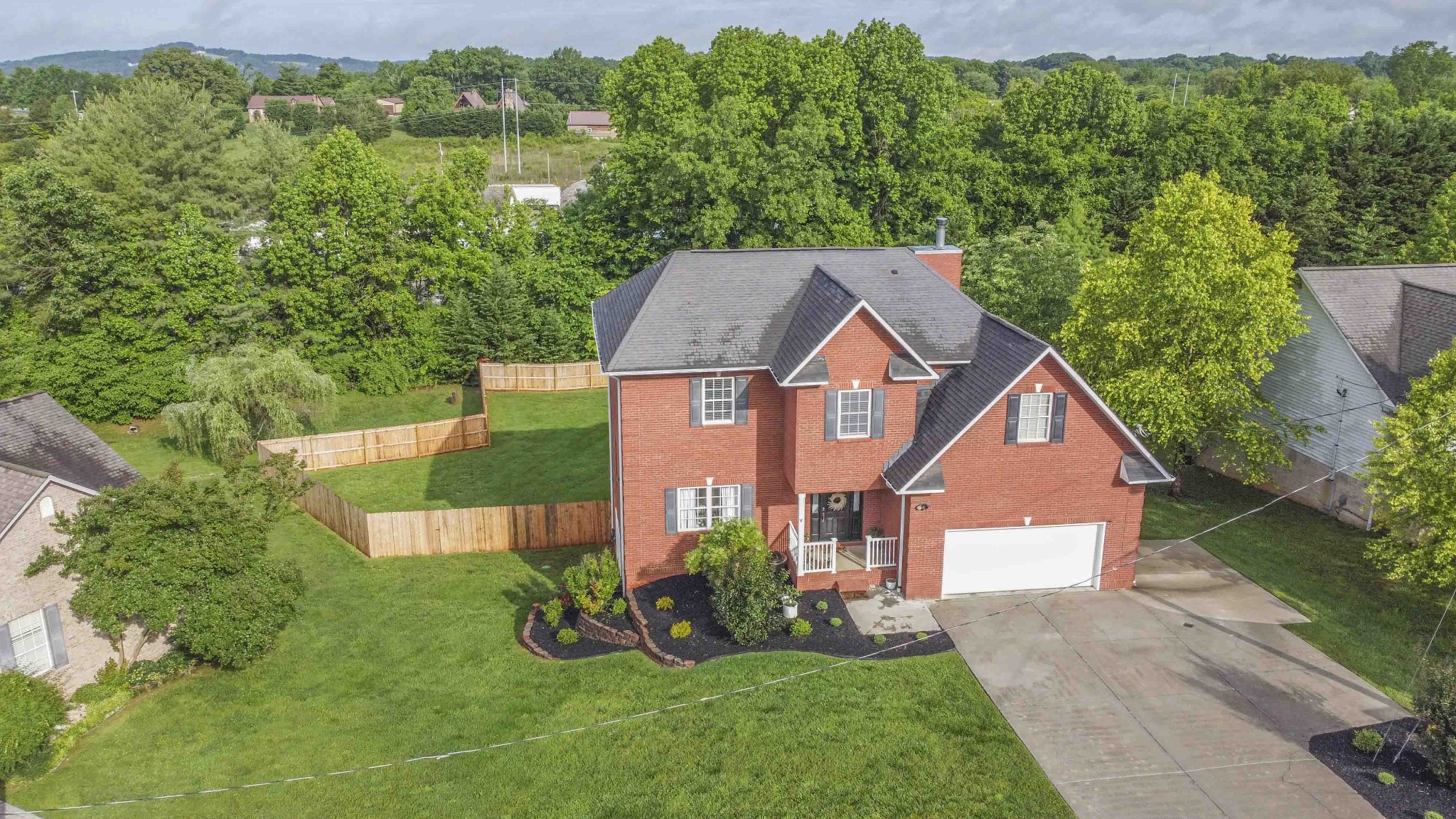 160 Brentwood Pl