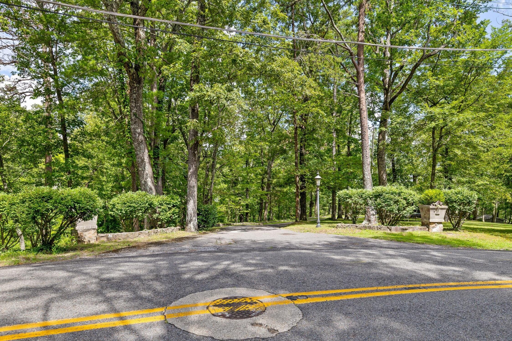 891 Fleetwood Drive Property Photo 1