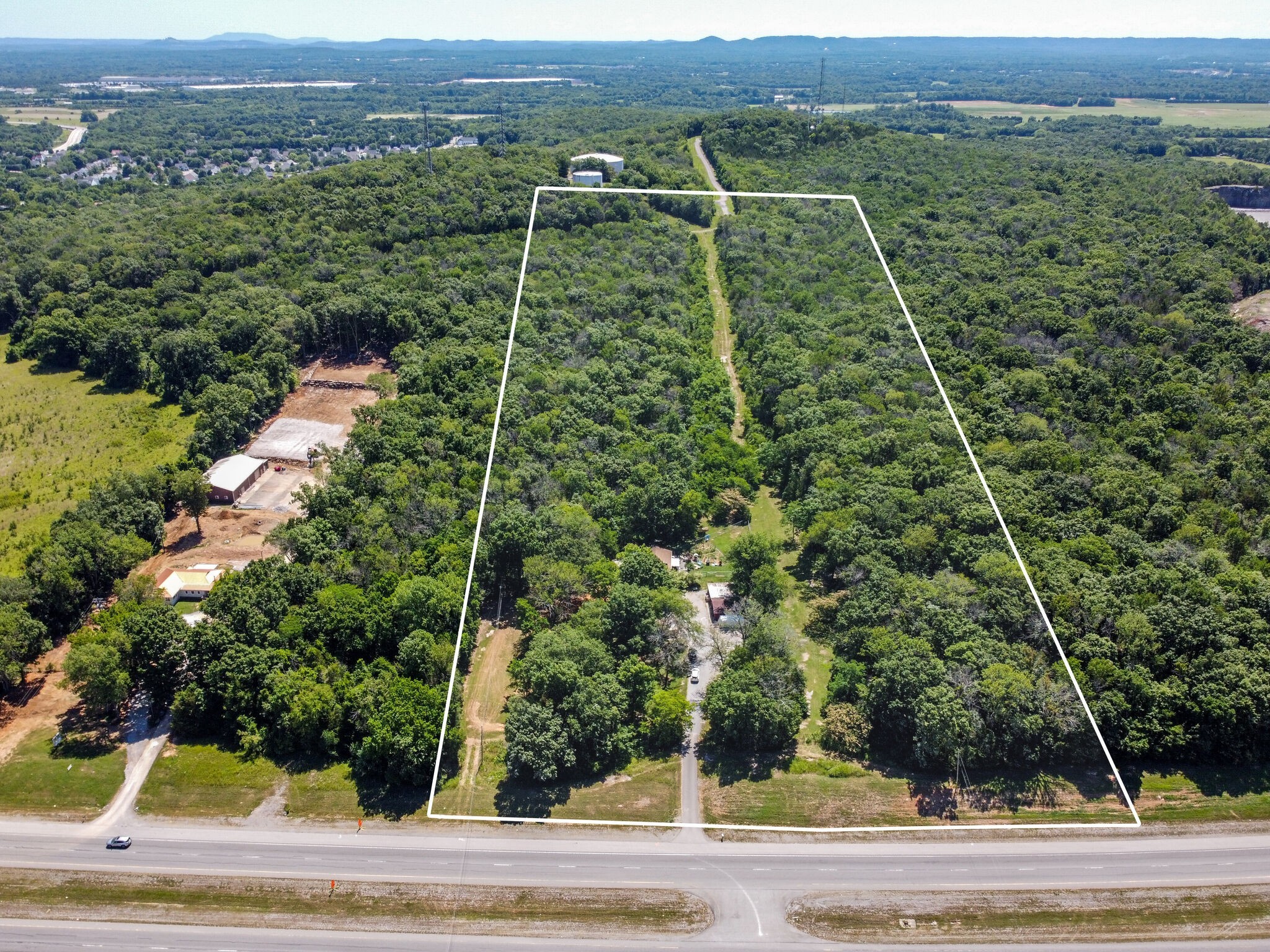 3731 Shelbyville Hwy Property Photo 1