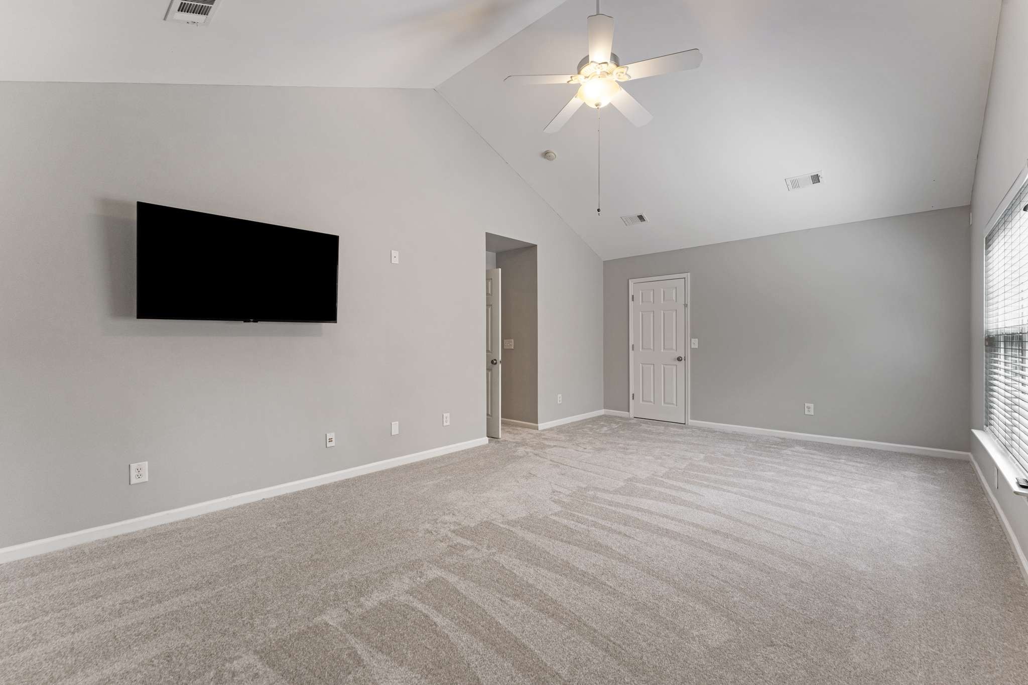 817 Holt Grove Ct Property Photo 37