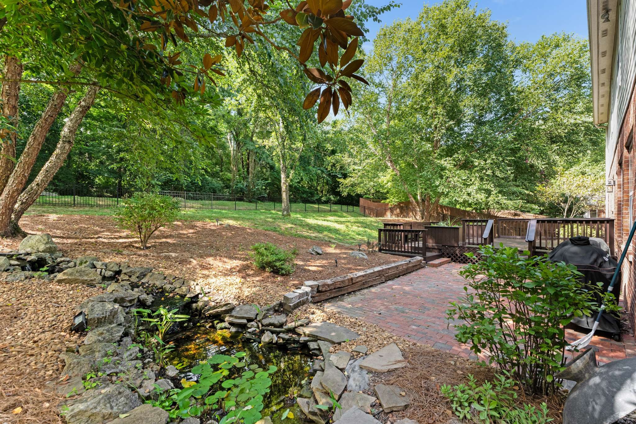 817 Holt Grove Ct Property Photo 45