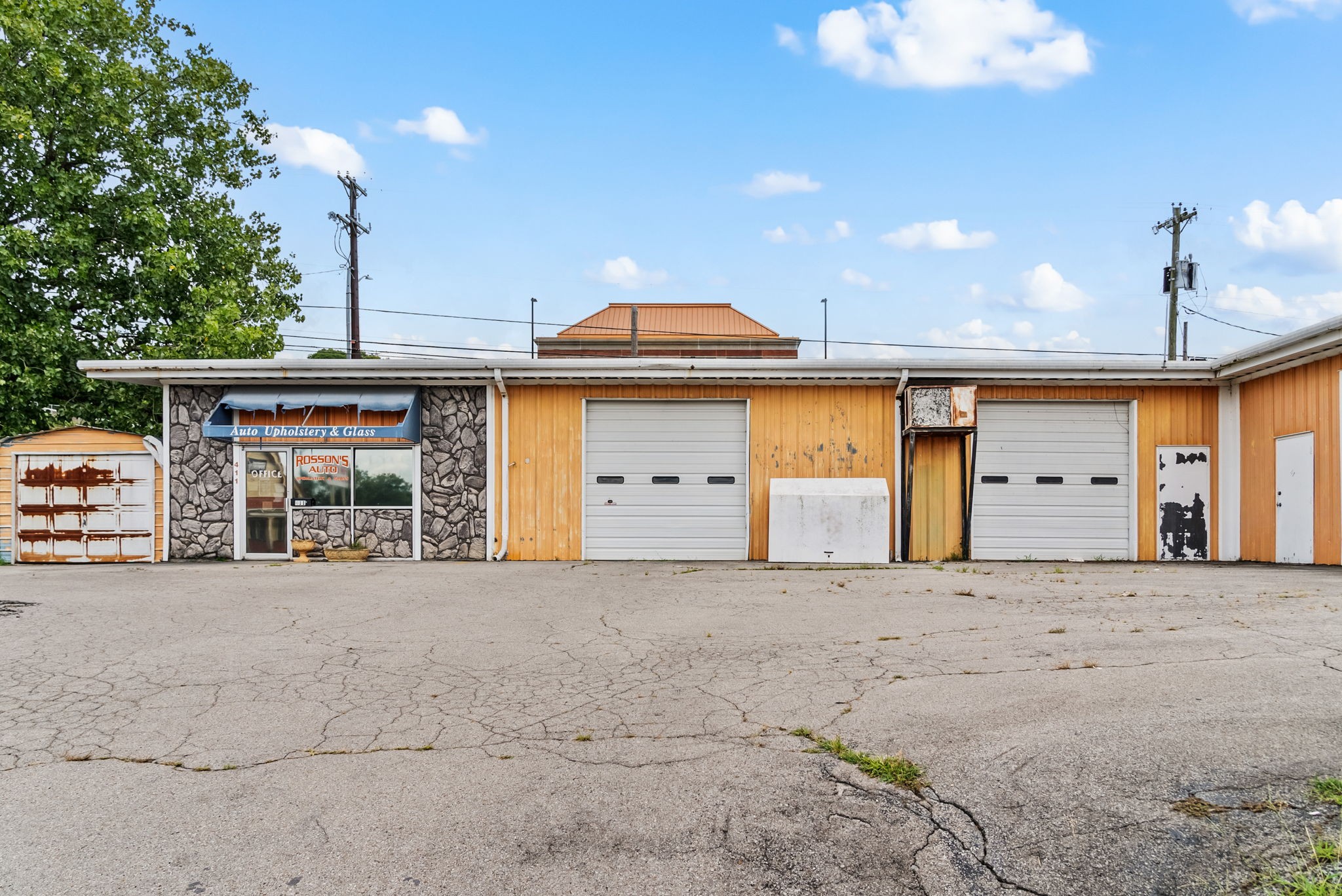 420 N Spring St Property Photo 12