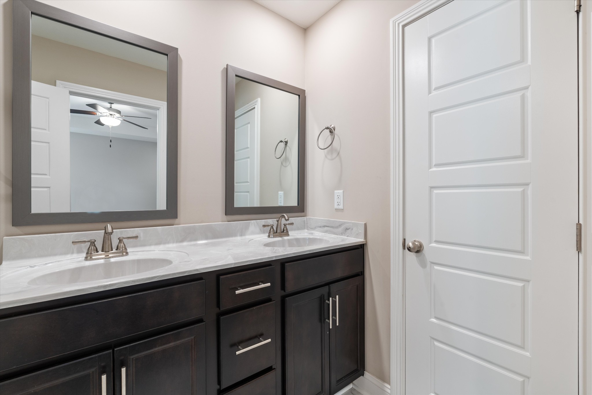 755 Lillian Grace Dr Property Photo 10