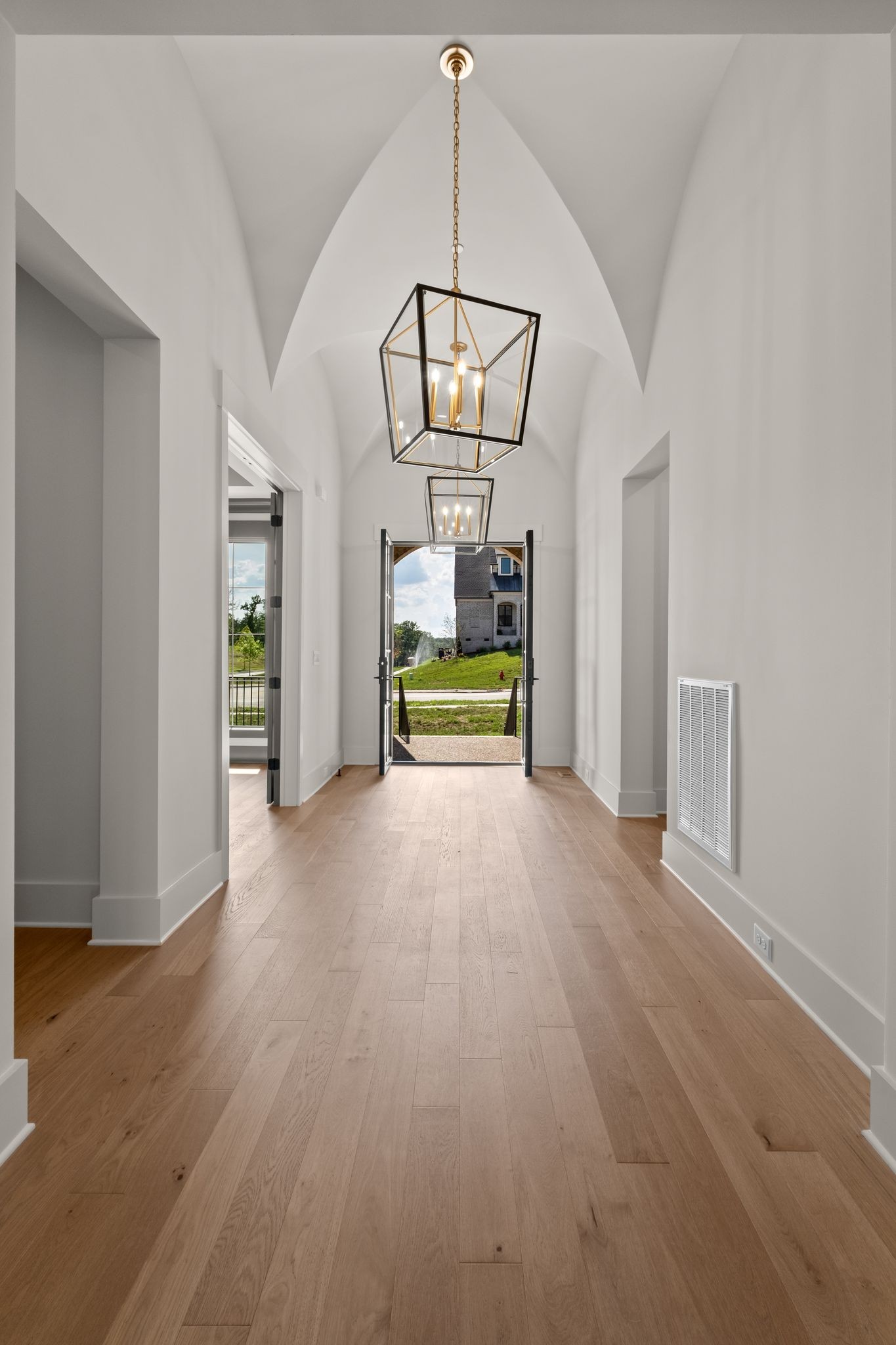 2020 Vail Trace Property Photo 3