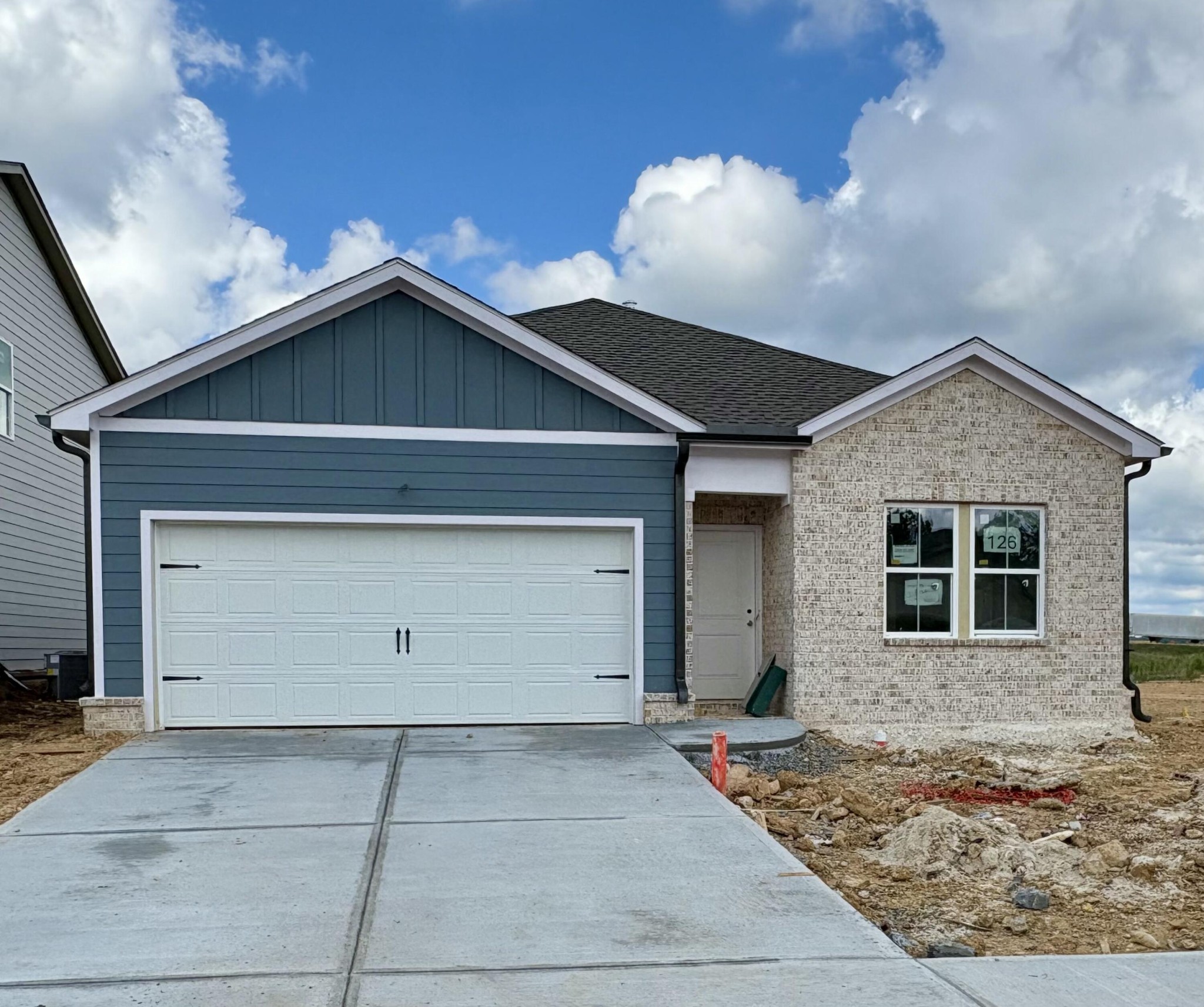 5133 Skyline Way, Ne Property Photo 1